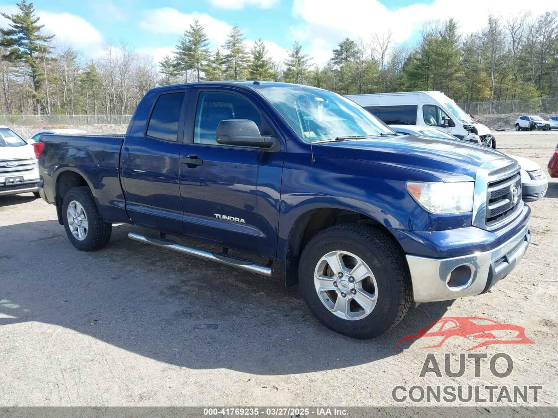 TOYOTA TUNDRA 2013 - 5TFUM5F19DX048886
