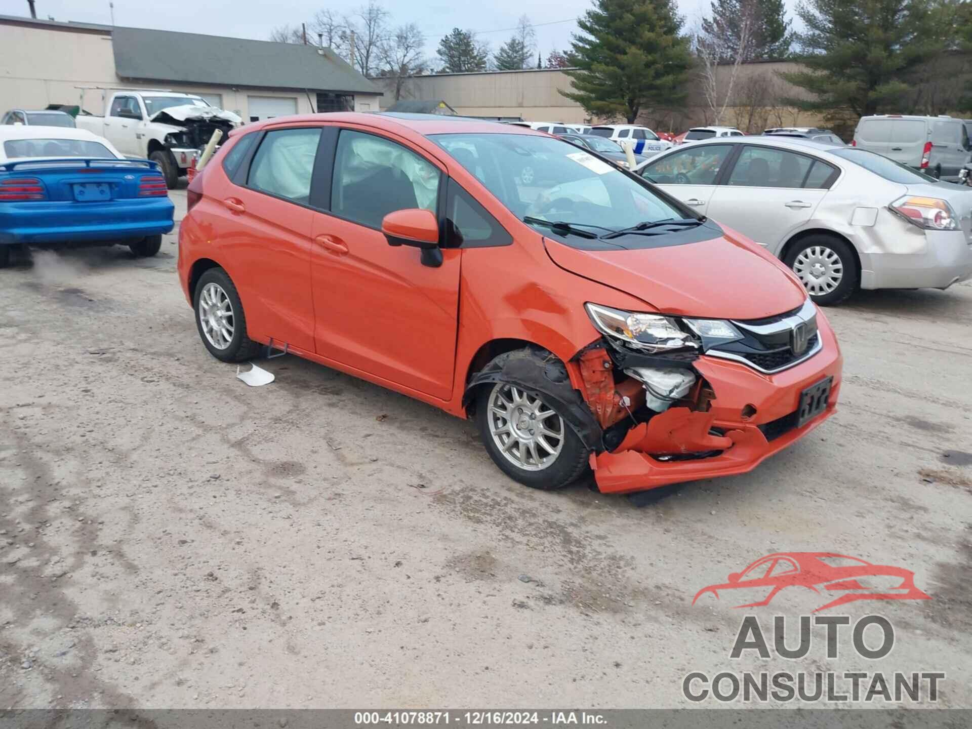 HONDA FIT 2018 - 3HGGK5G83JM703917