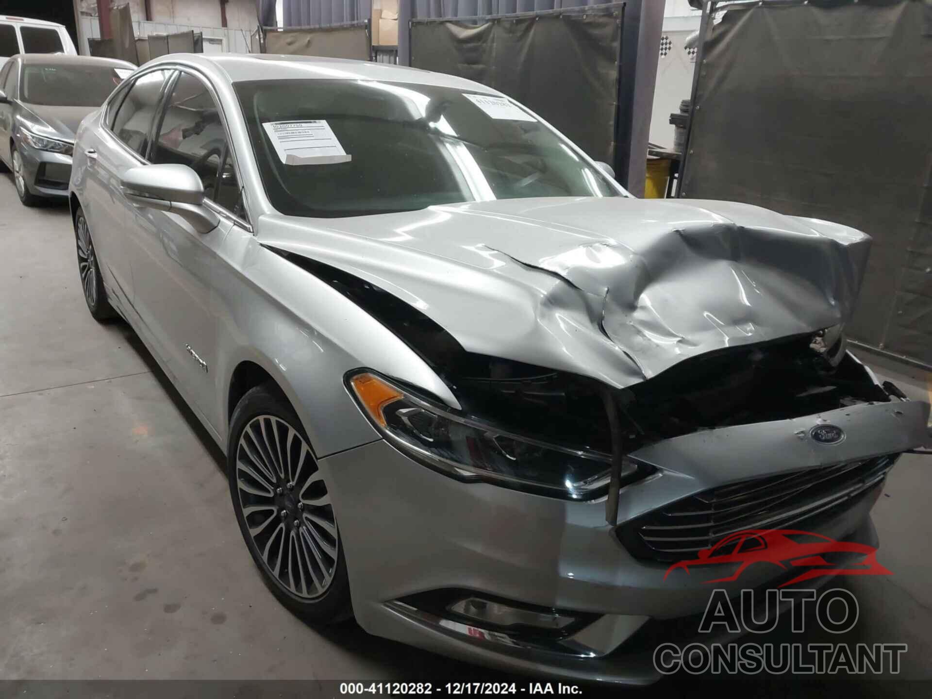 FORD FUSION HYBRID 2018 - 3FA6P0RU5JR241720