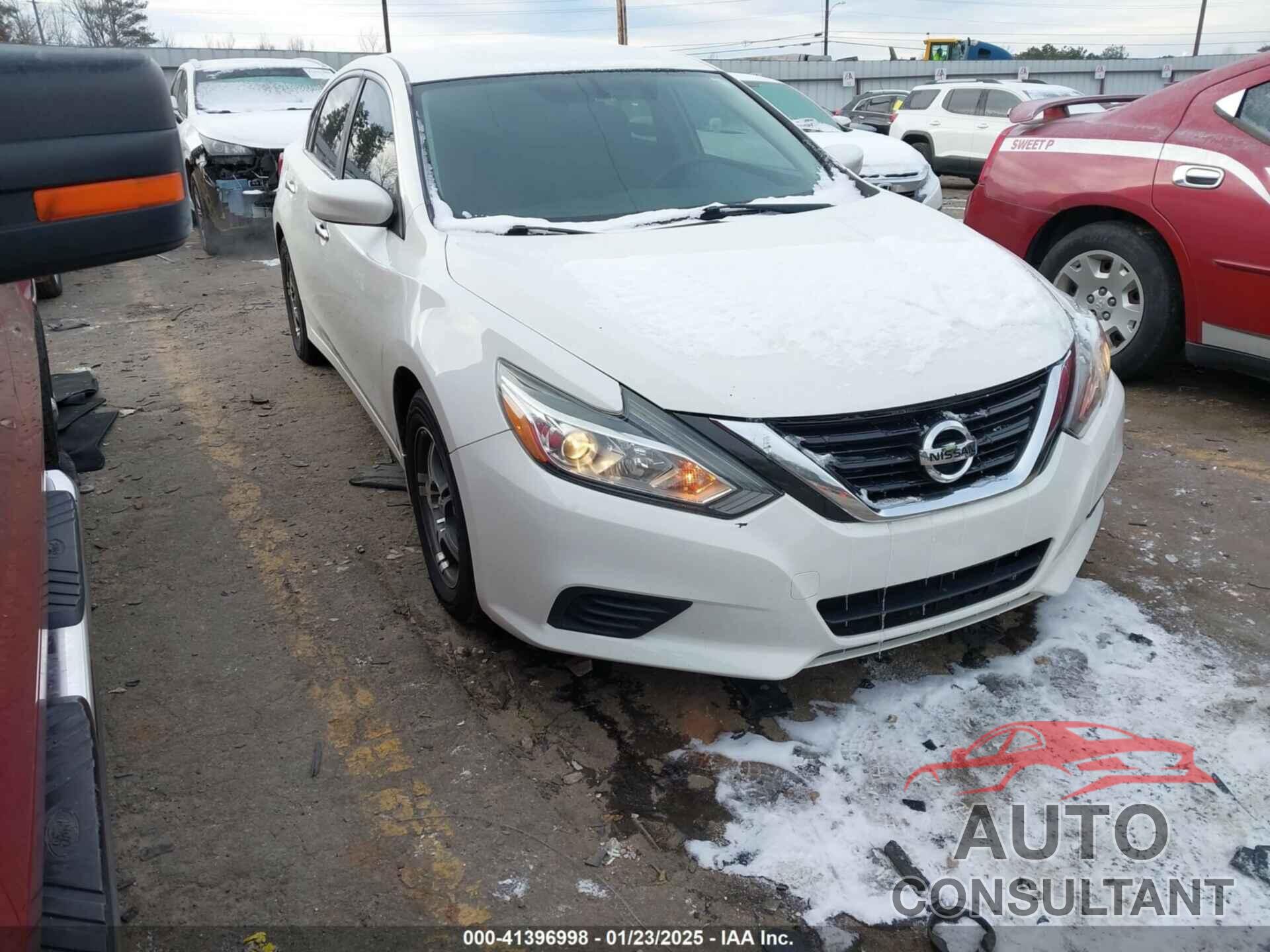 NISSAN ALTIMA 2018 - 1N4AL3AP0JC480393