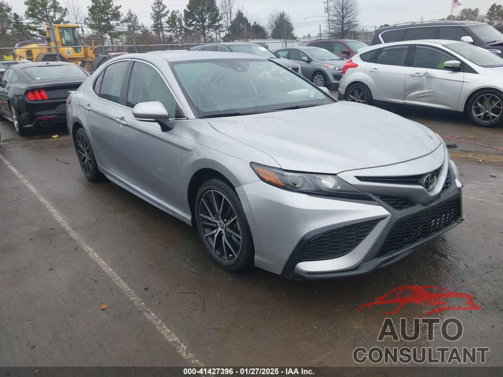 TOYOTA CAMRY 2022 - 4T1G11AK0NU038289