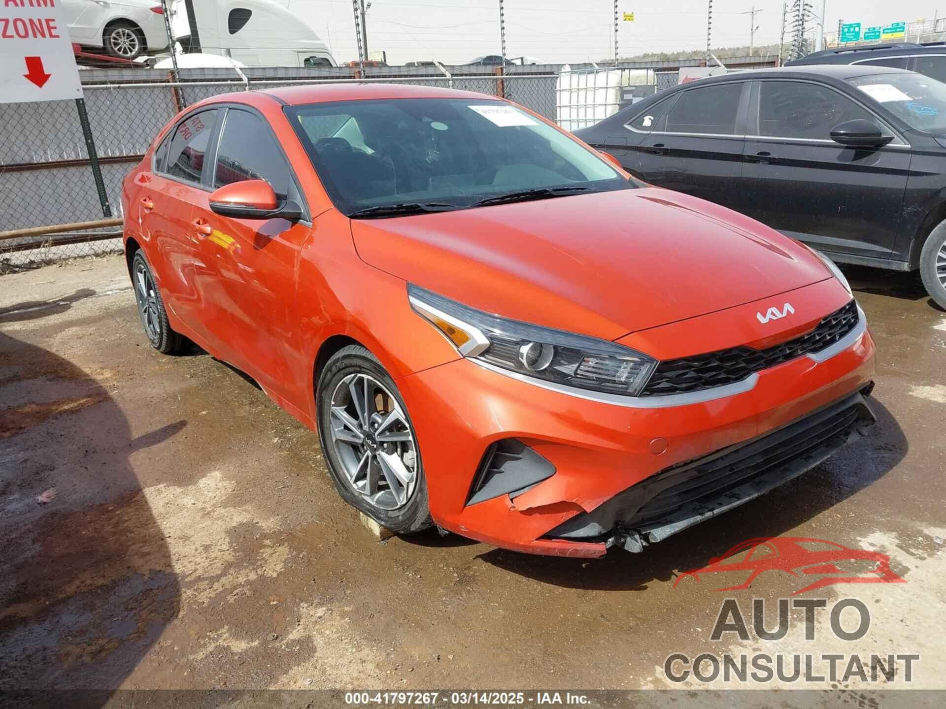 KIA FORTE 2022 - 3KPF24AD8NE434985