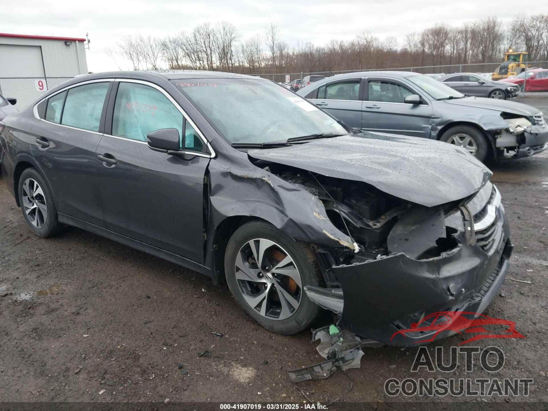 SUBARU LEGACY 2022 - 4S3BWAD63N3010300
