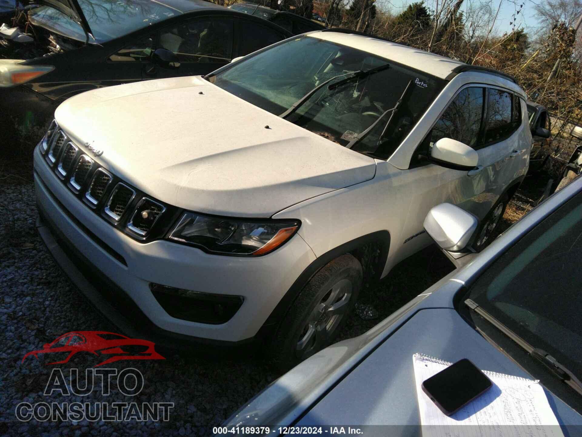 JEEP COMPASS 2019 - 3C4NJDBB9KT671925