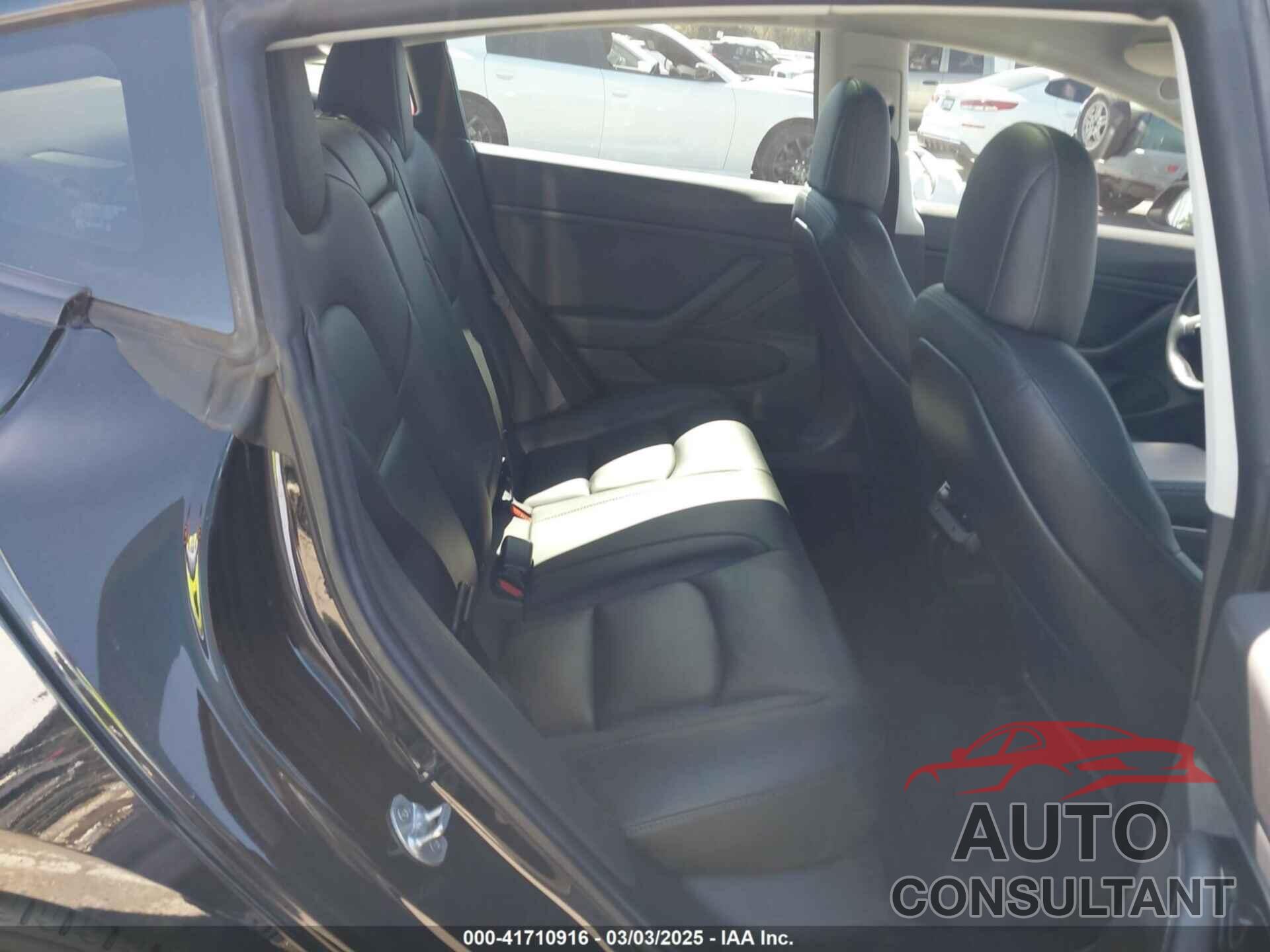 TESLA MODEL 3 2019 - 5YJ3E1EA5KF306816