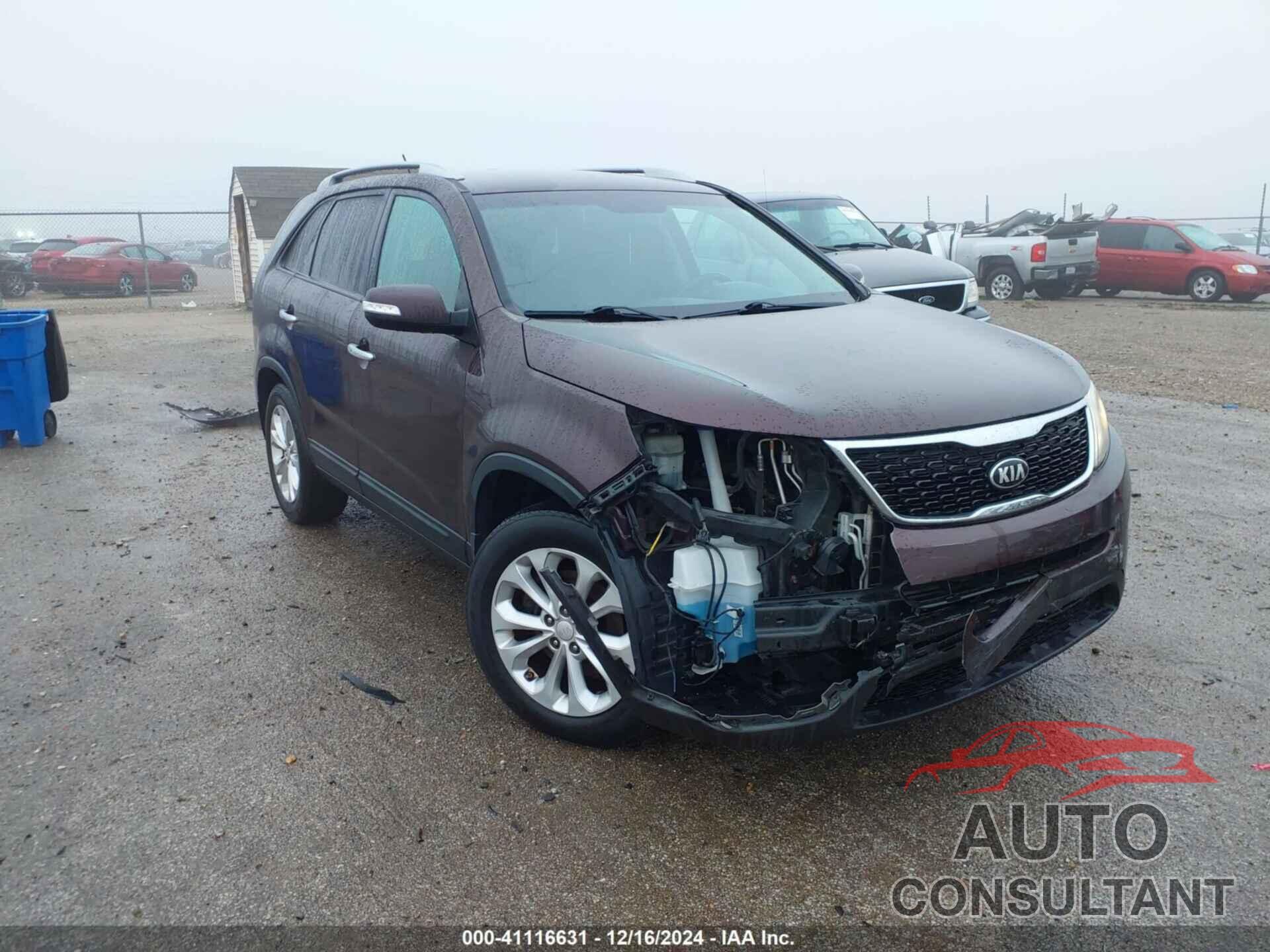 KIA SORENTO 2015 - 5XYKU4A71FG618916