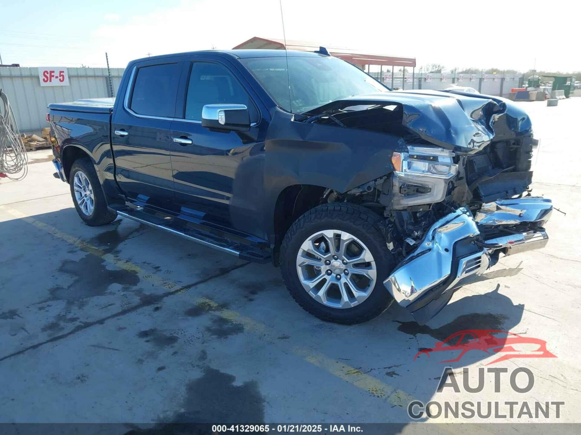 CHEVROLET SILVERADO 1500 2023 - 1GCUDGE8XPZ241924