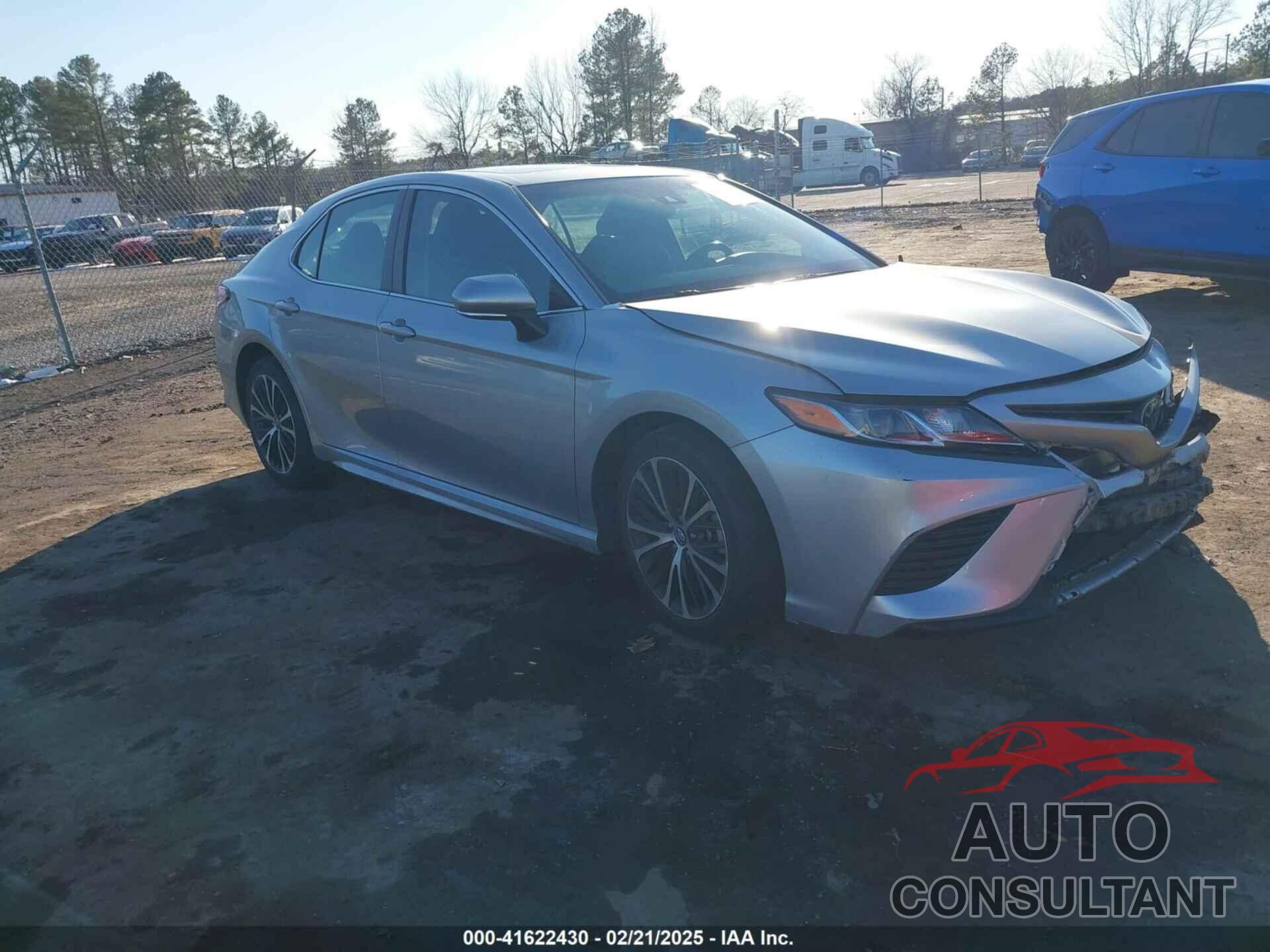 TOYOTA CAMRY 2018 - 4T1B11HK9JU624922