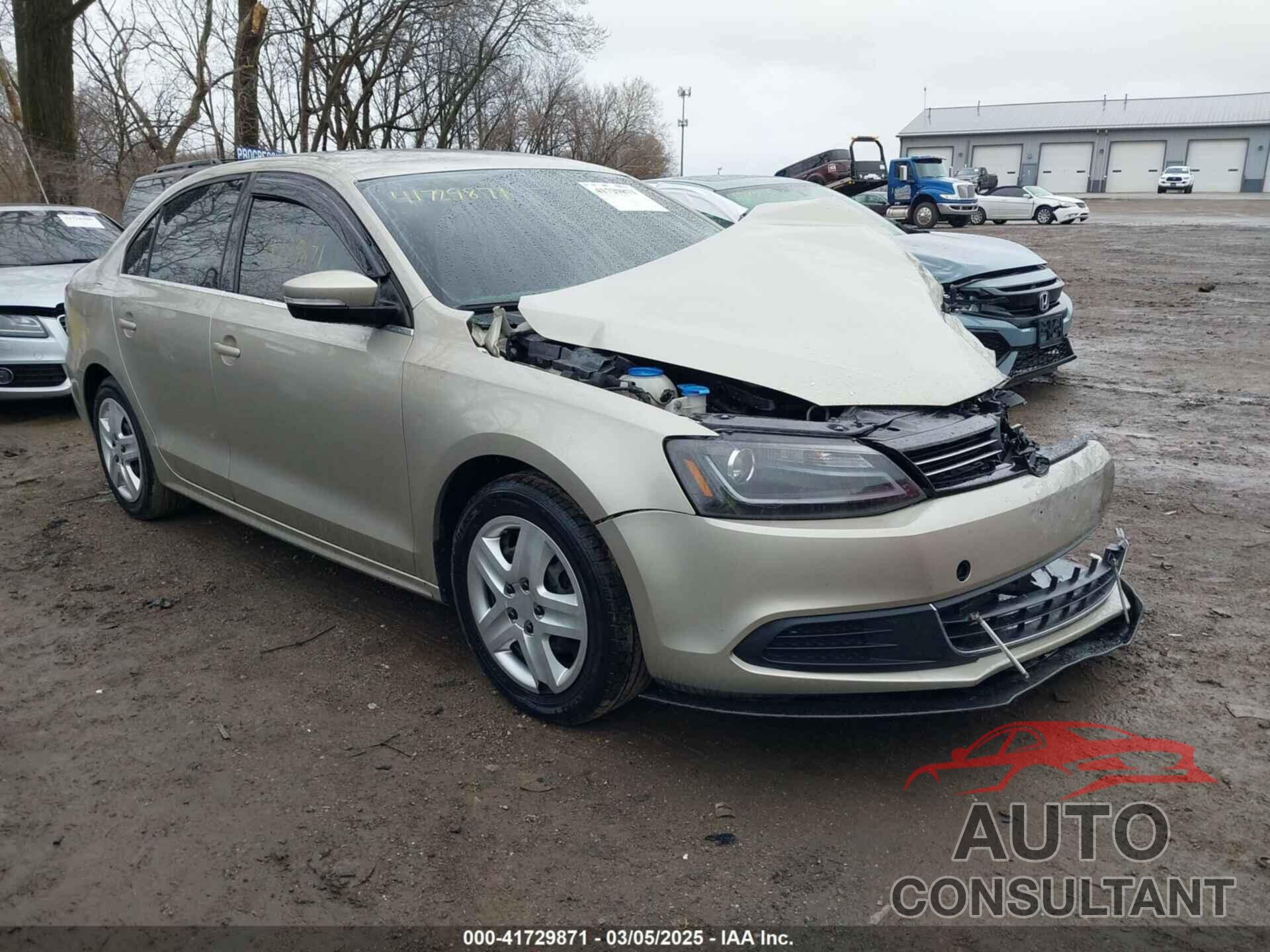 VOLKSWAGEN JETTA 2013 - 3VWDP7AJ6DM282450