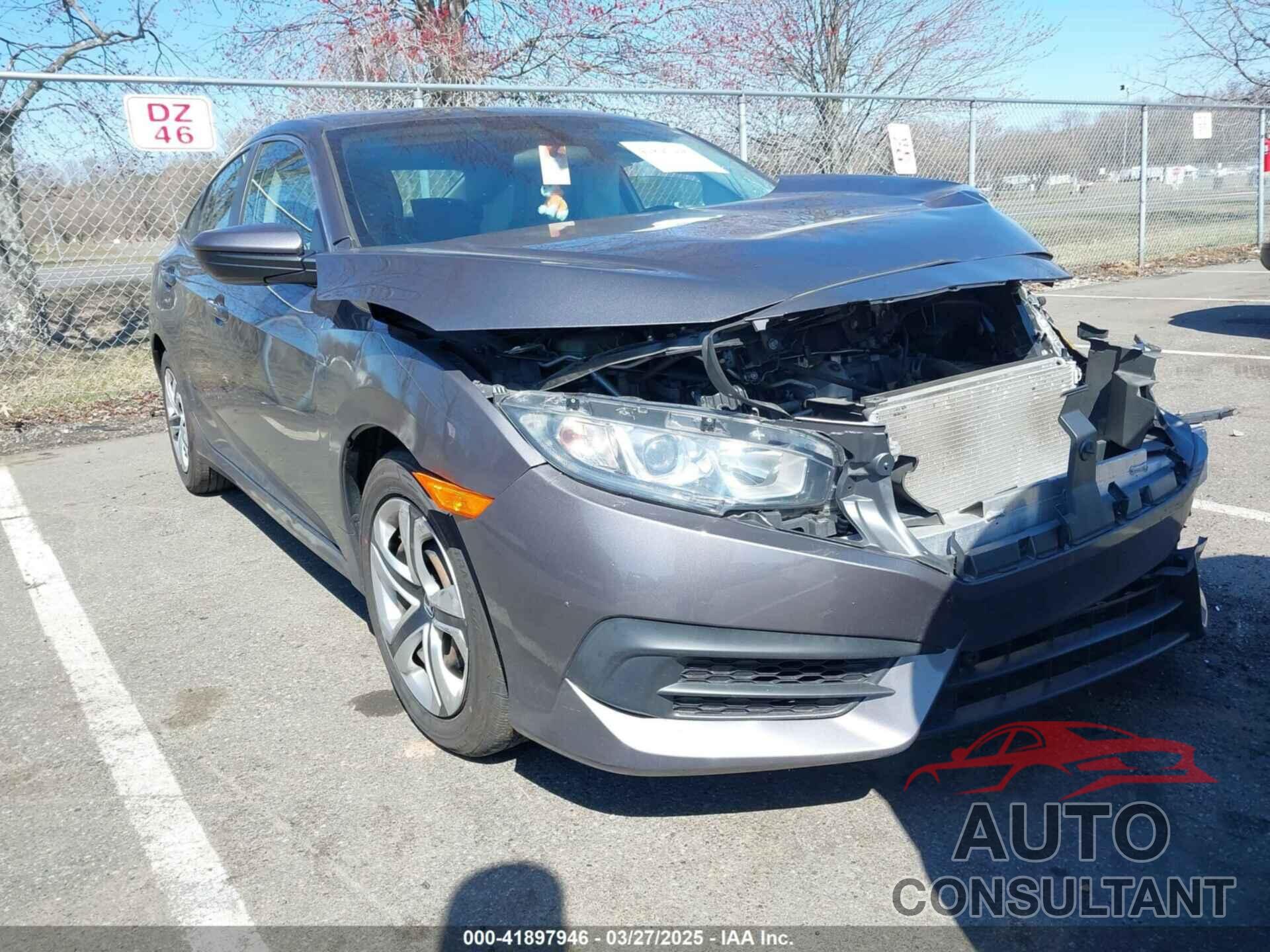 HONDA CIVIC 2018 - 2HGFC2F50JH568036