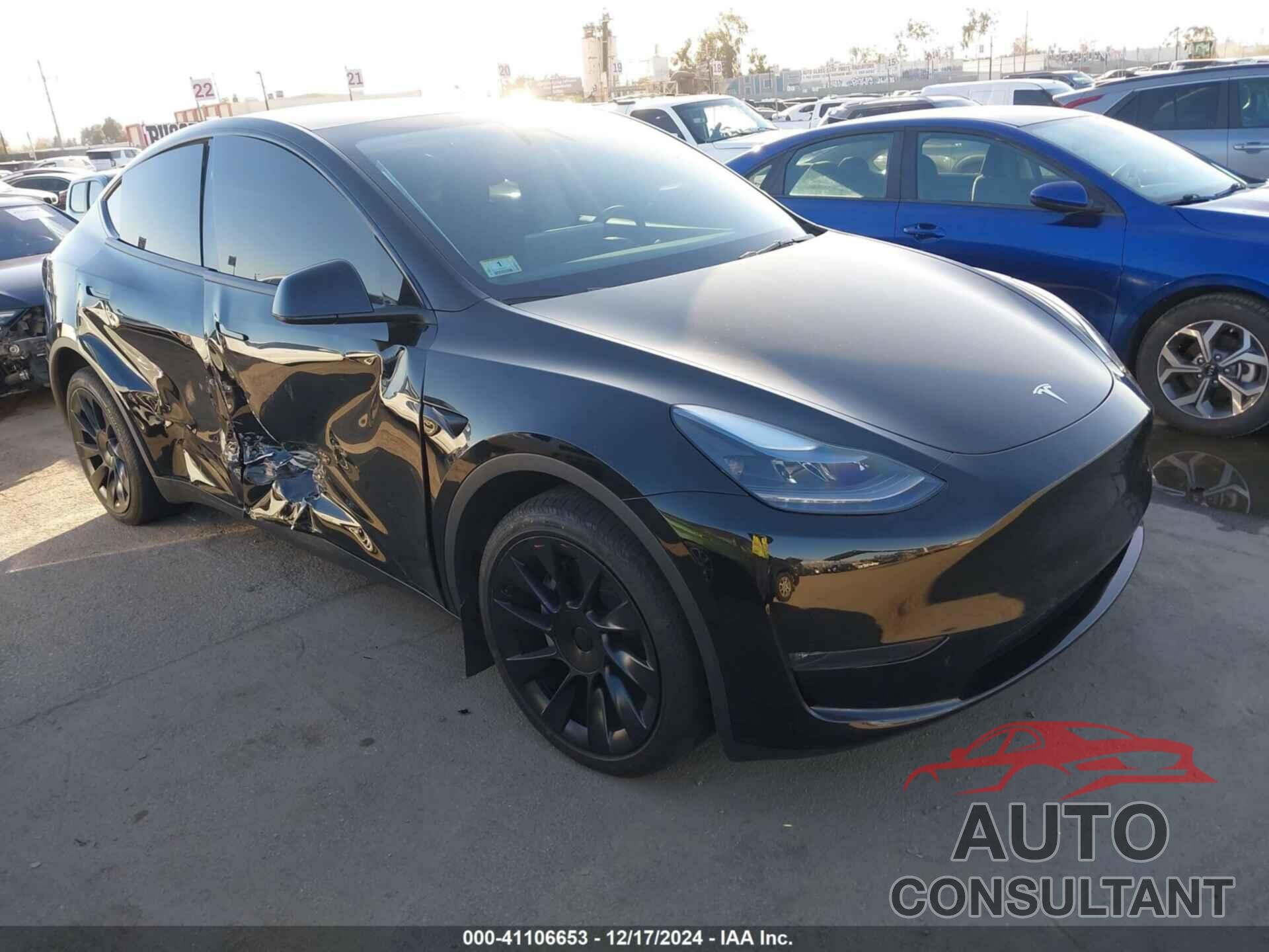 TESLA MODEL Y 2024 - 7SAYGDEEXRA216186