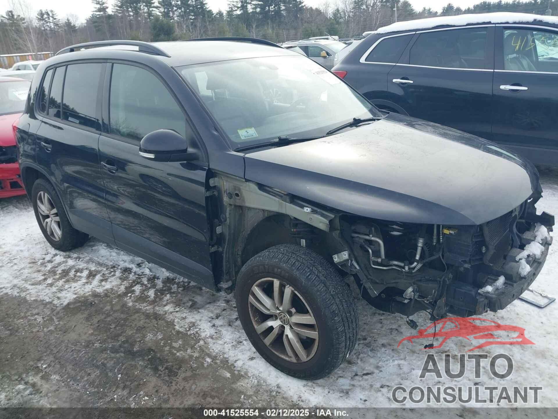 VOLKSWAGEN TIGUAN 2016 - WVGAV7AX0GW598930