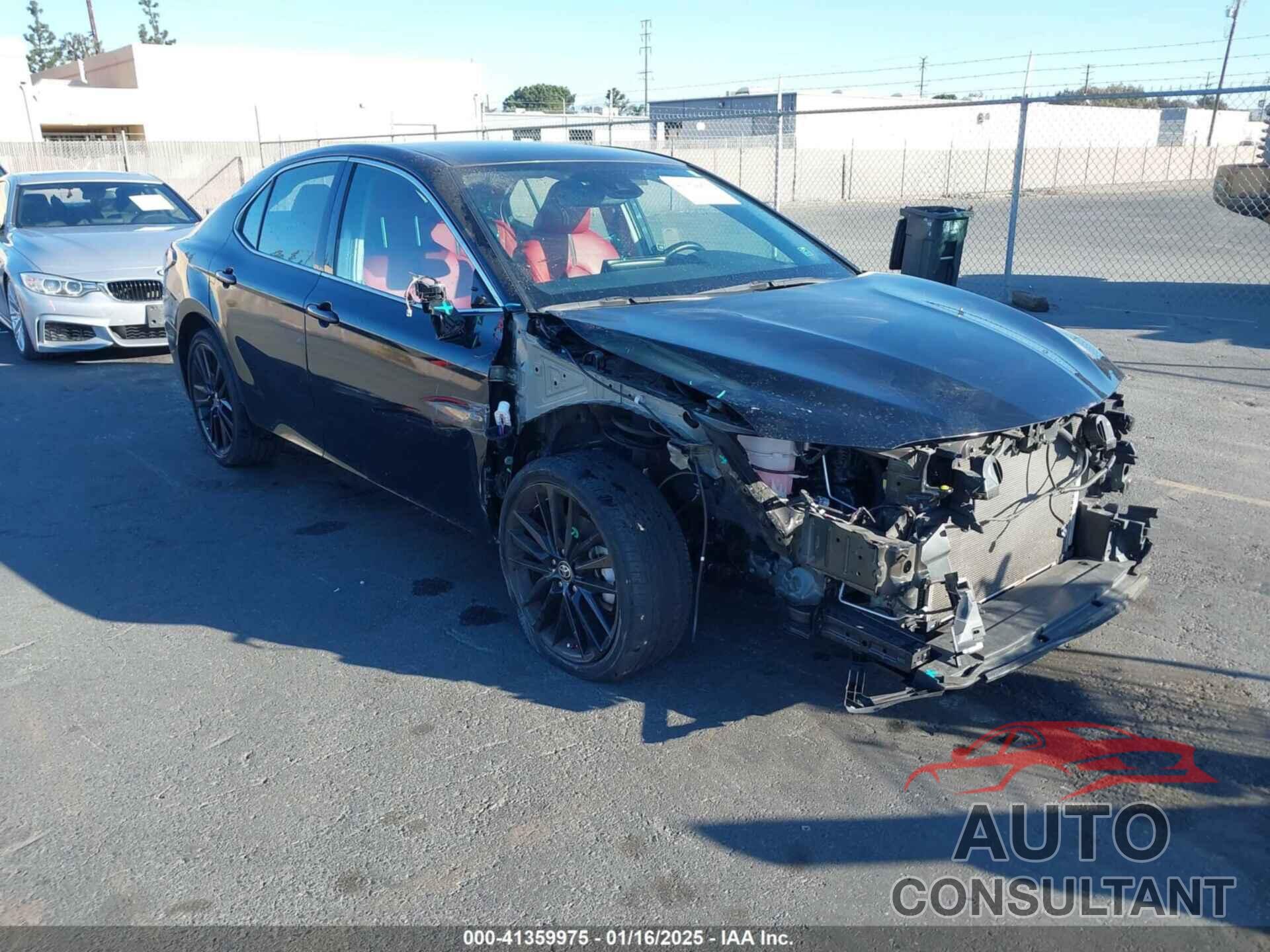 TOYOTA CAMRY 2022 - 4T1K61AK1NU009377
