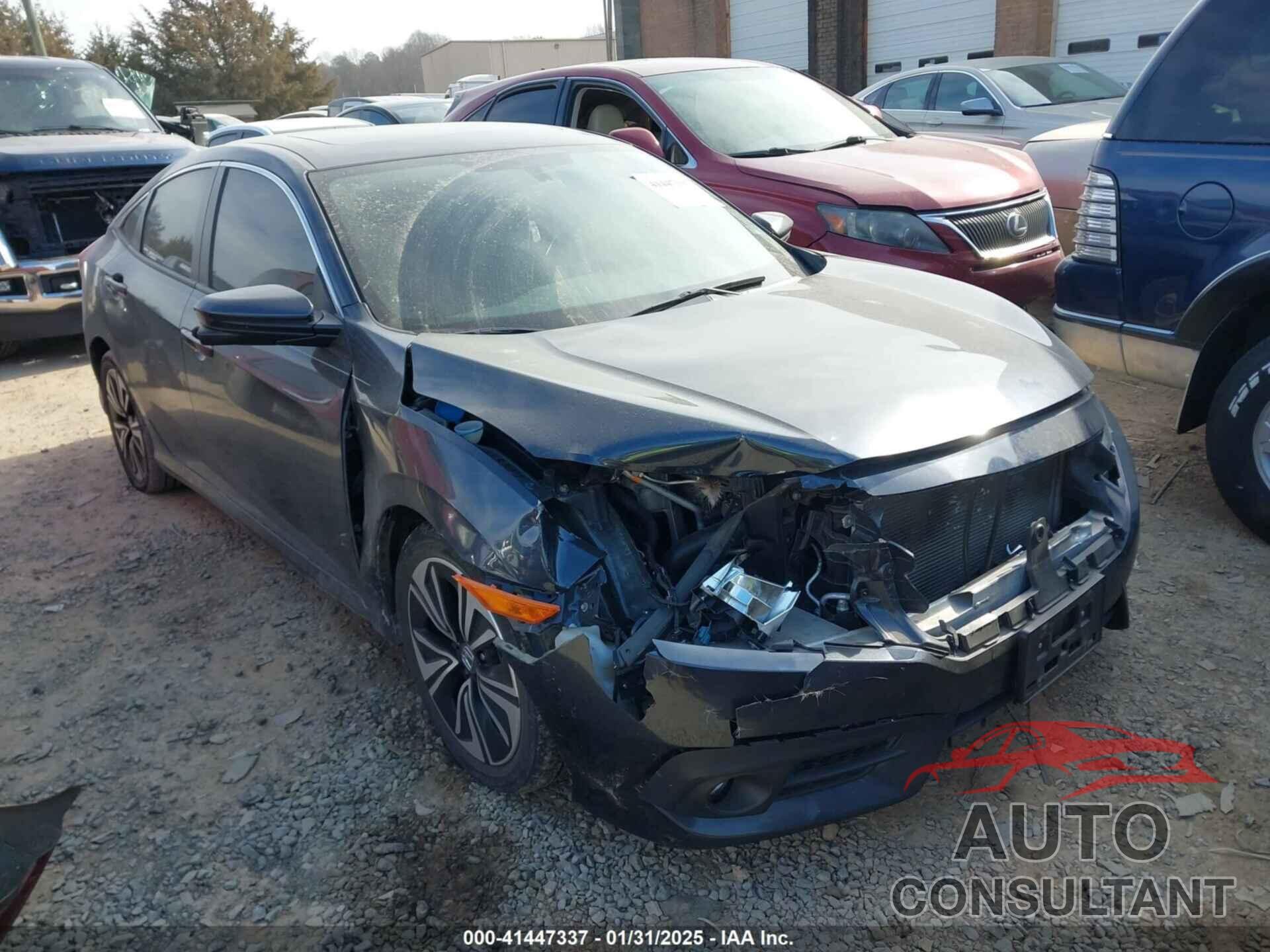 HONDA CIVIC 2018 - 19XFC1E39JE003725
