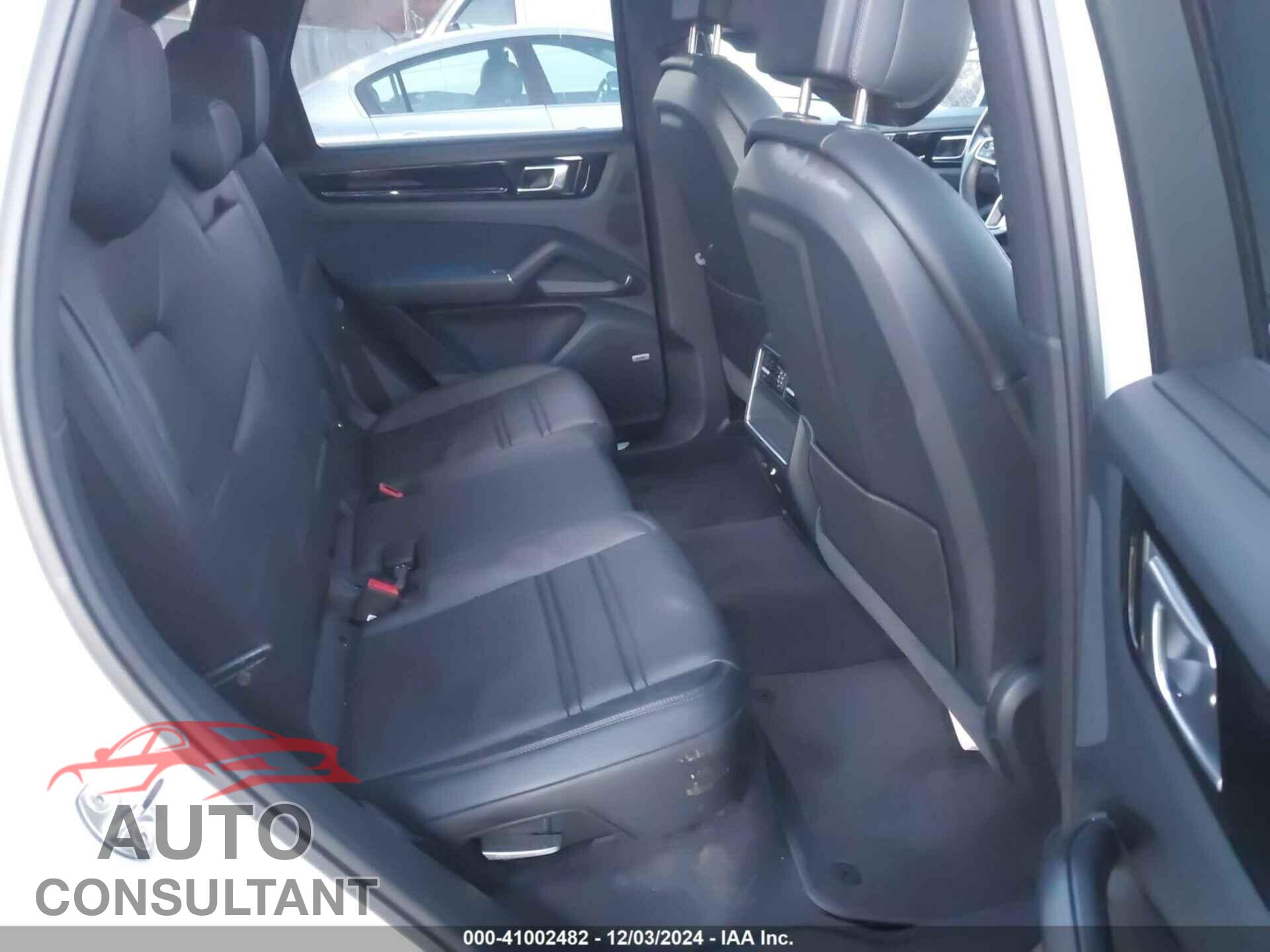PORSCHE CAYENNE 2019 - WP1AA2AY0KDA11706