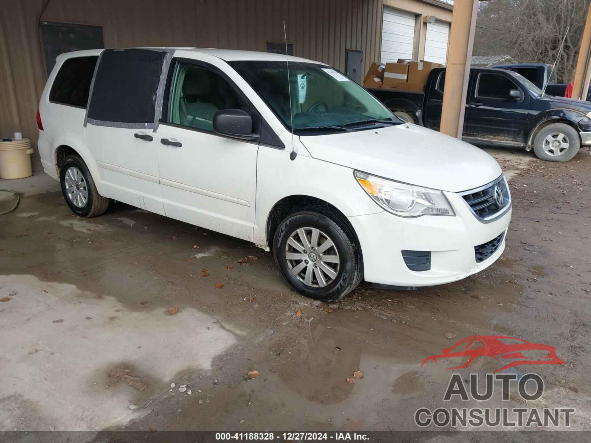 VOLKSWAGEN ROUTAN 2009 - 2V8HW44139R549663