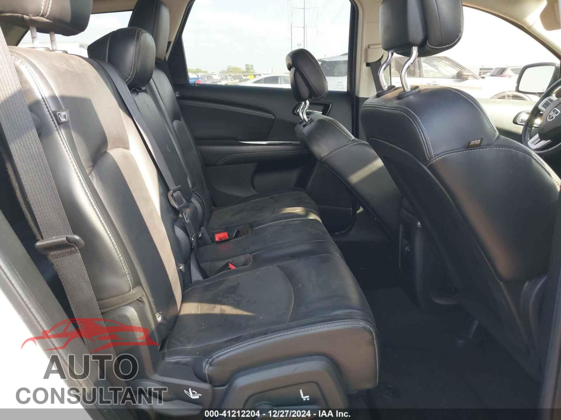 DODGE JOURNEY 2015 - 3C4PDCBB8FT518193