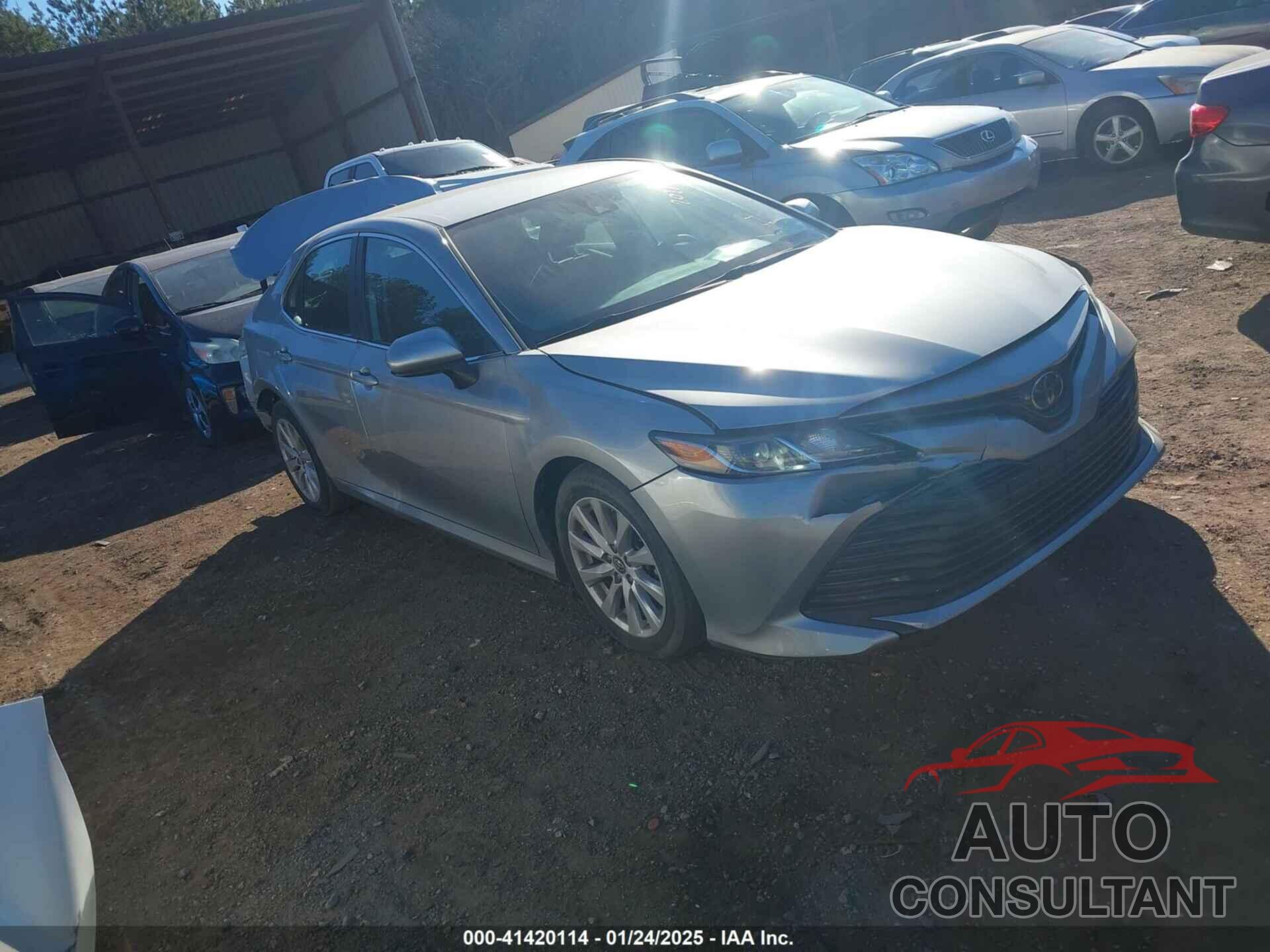 TOYOTA CAMRY 2019 - 4T1B11HK0KU238102