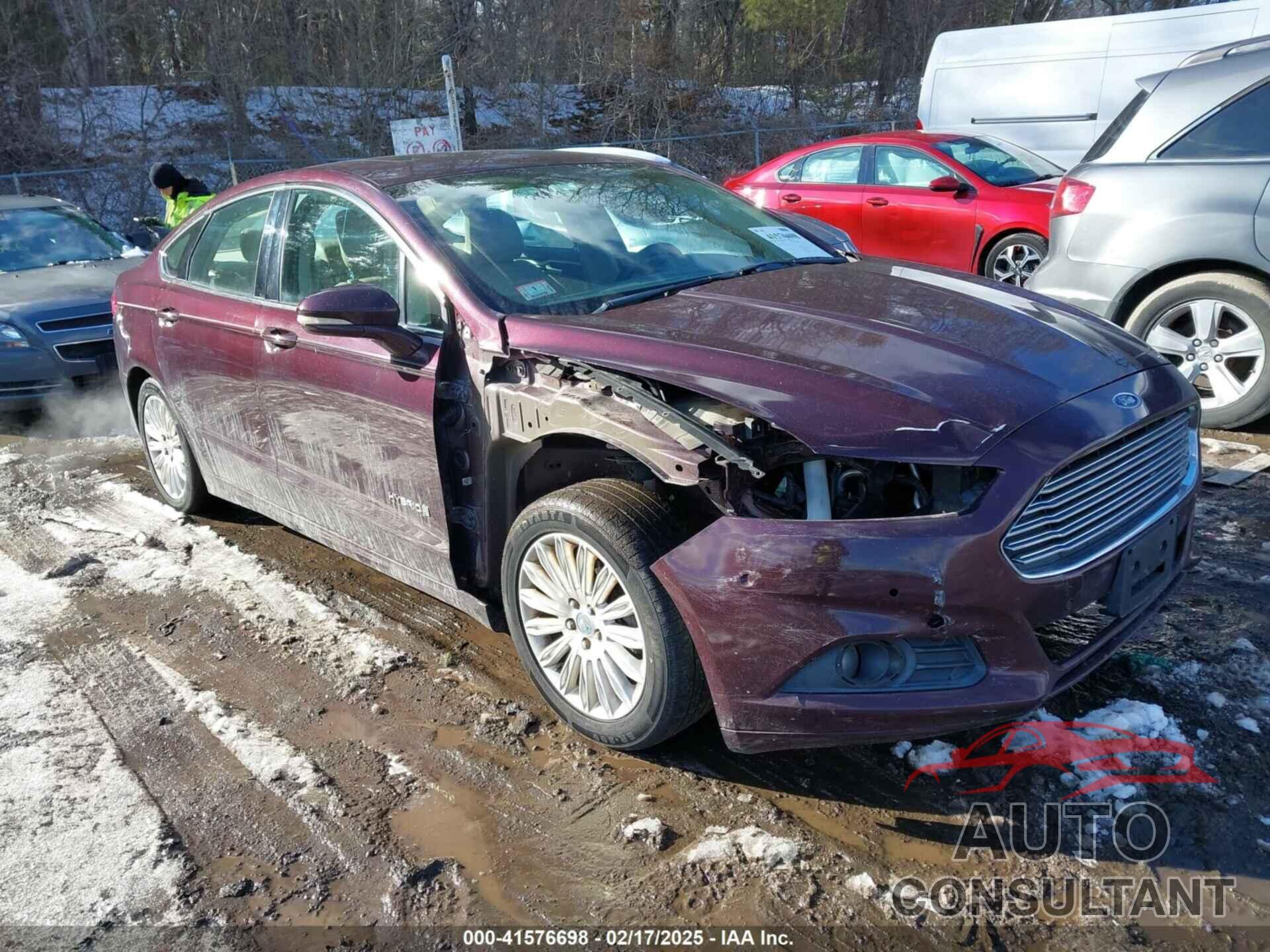 FORD FUSION HYBRID 2013 - 3FA6P0LU1DR251738