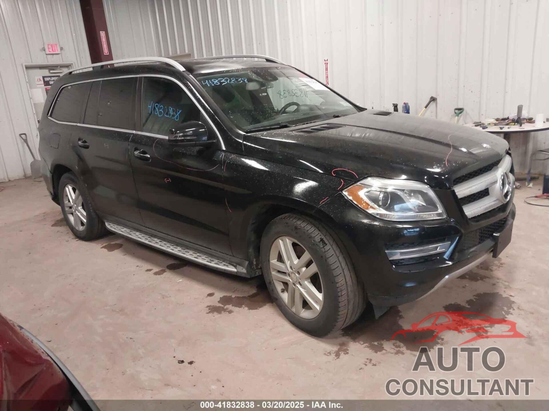 MERCEDES-BENZ GL 450 2015 - 4JGDF6EE1FA517832