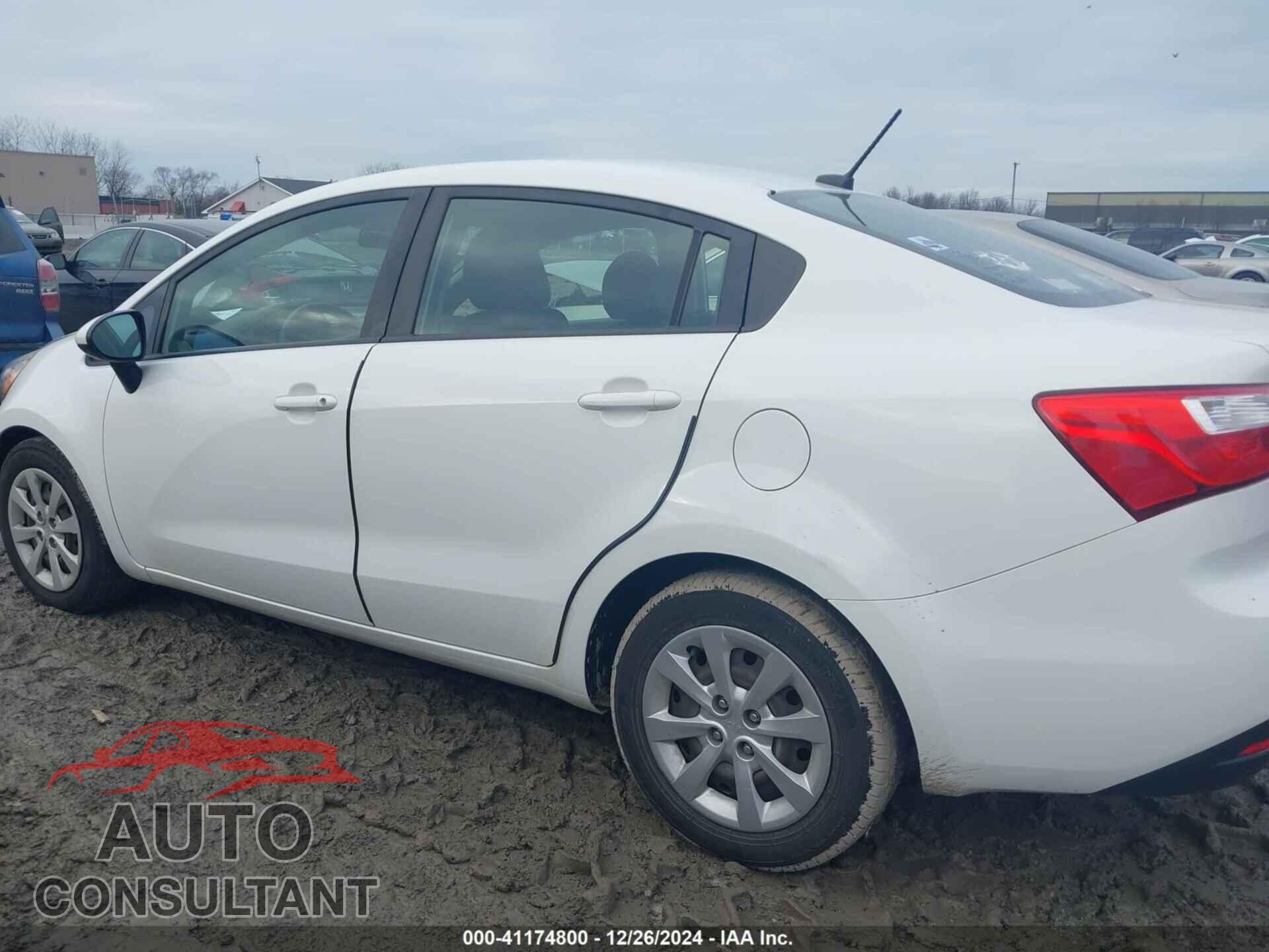KIA RIO 2012 - KNADN4A33C6052904