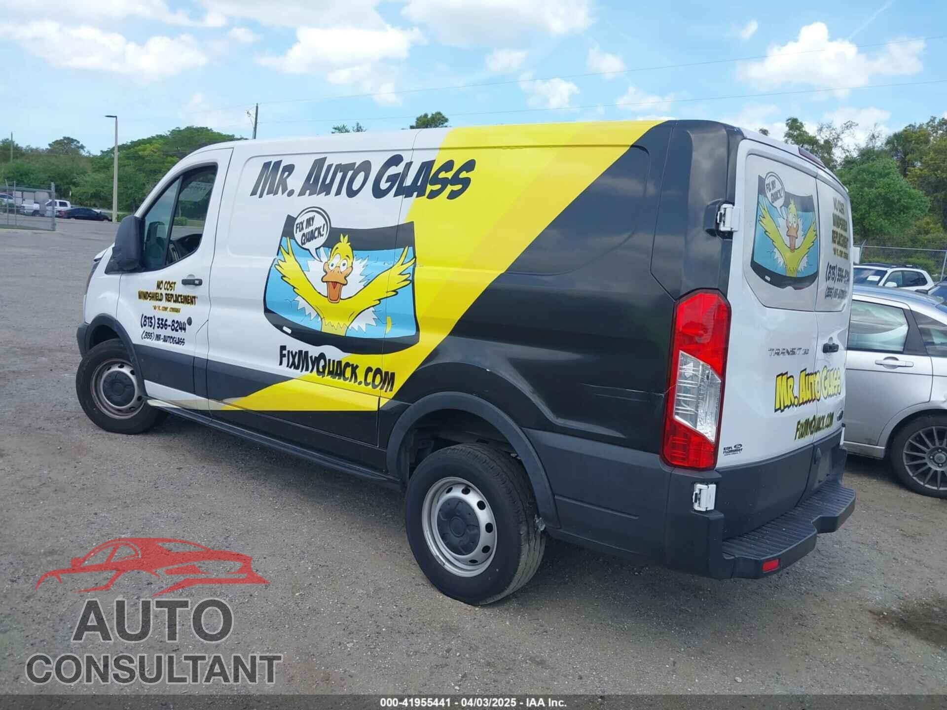 FORD TRANSIT-150 2019 - 1FTYE1YM5KKB75711