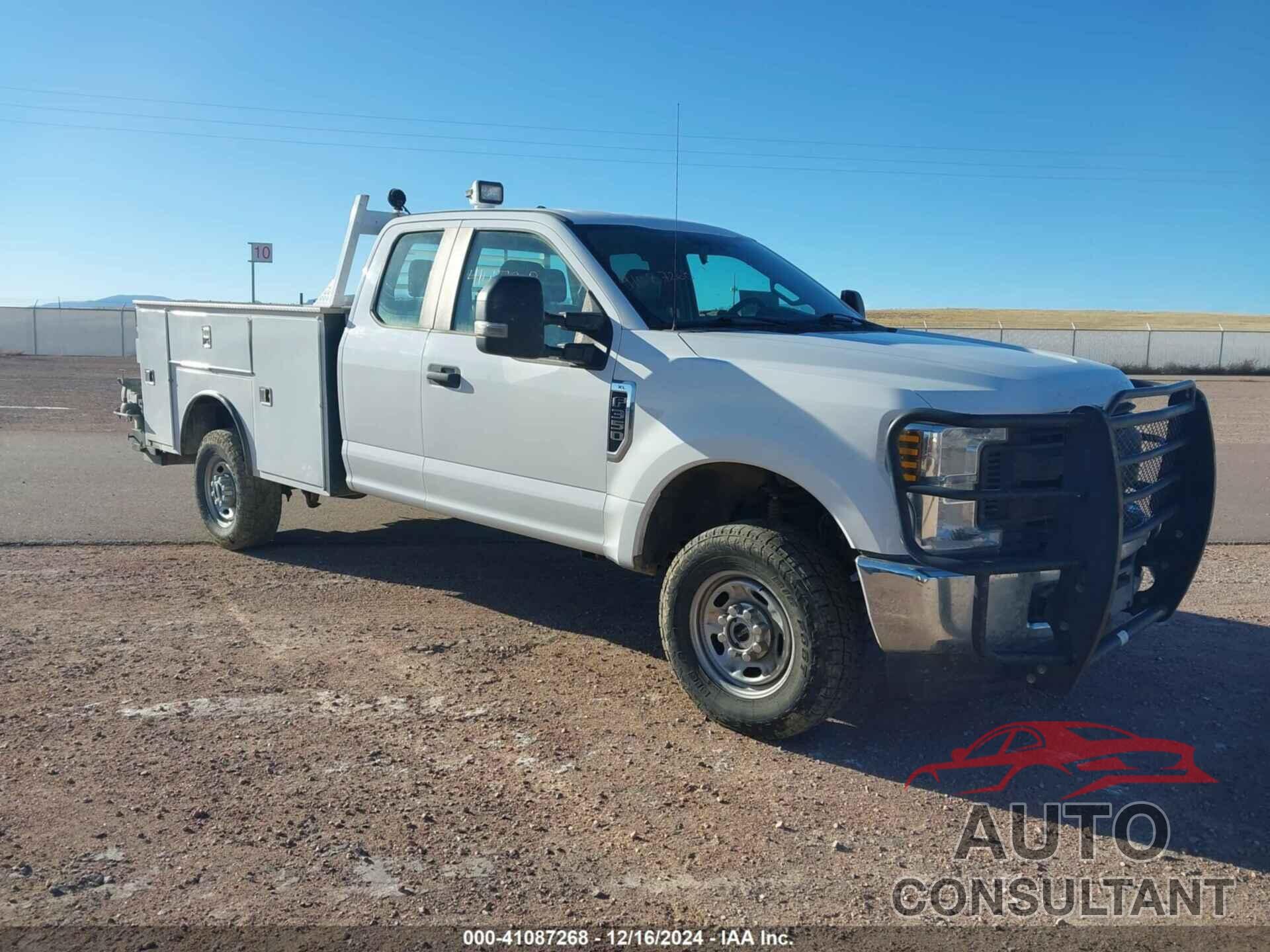 FORD F-350 2018 - 1FD7X3B61JEC95591