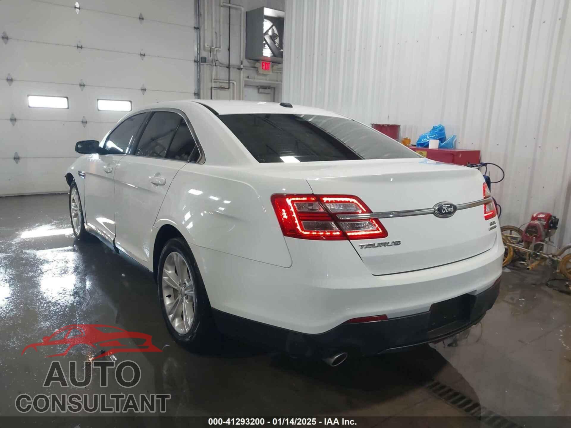 FORD TAURUS 2014 - 1FAHP2E84EG150982