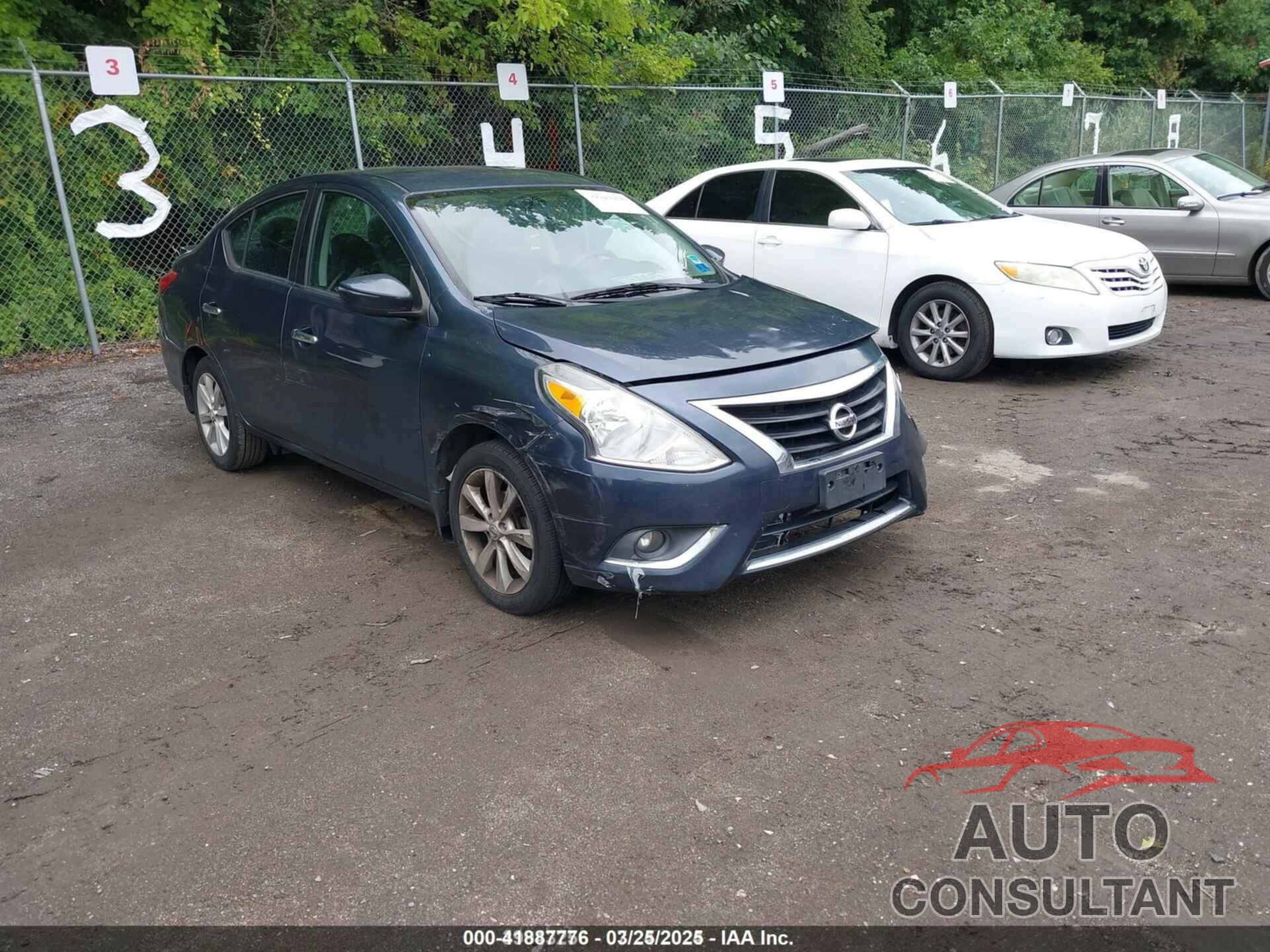 NISSAN VERSA 2015 - 3N1CN7AP1FL933570