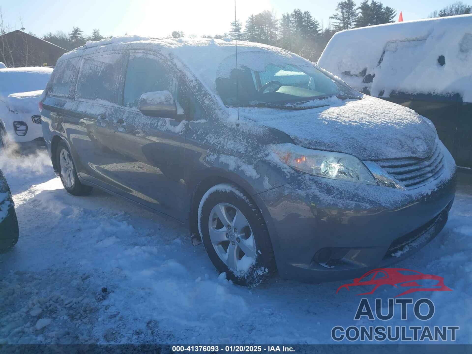 TOYOTA SIENNA 2011 - 5TDKK3DC0BS047375