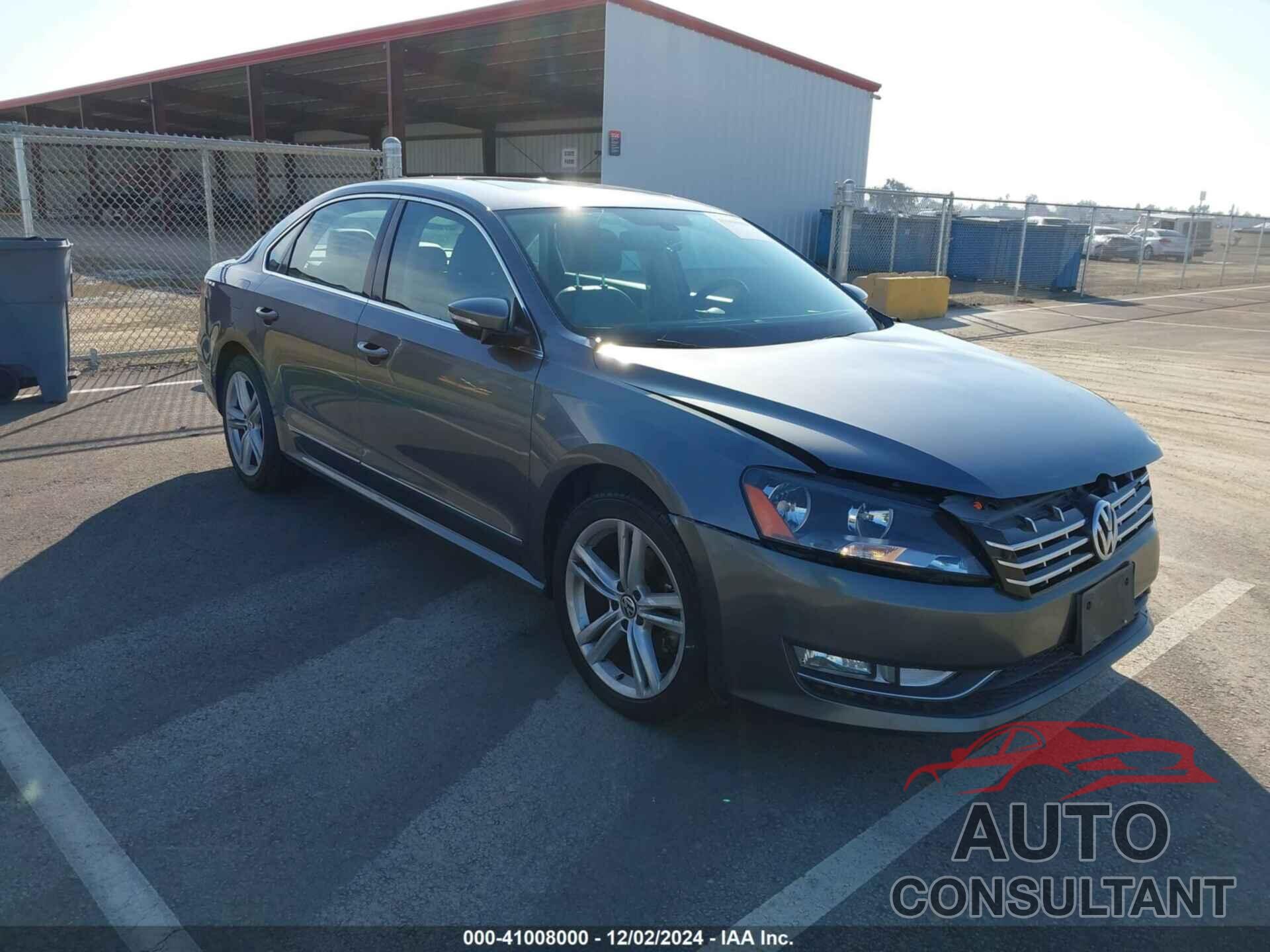 VOLKSWAGEN PASSAT 2012 - 1VWCM7A32CC065693