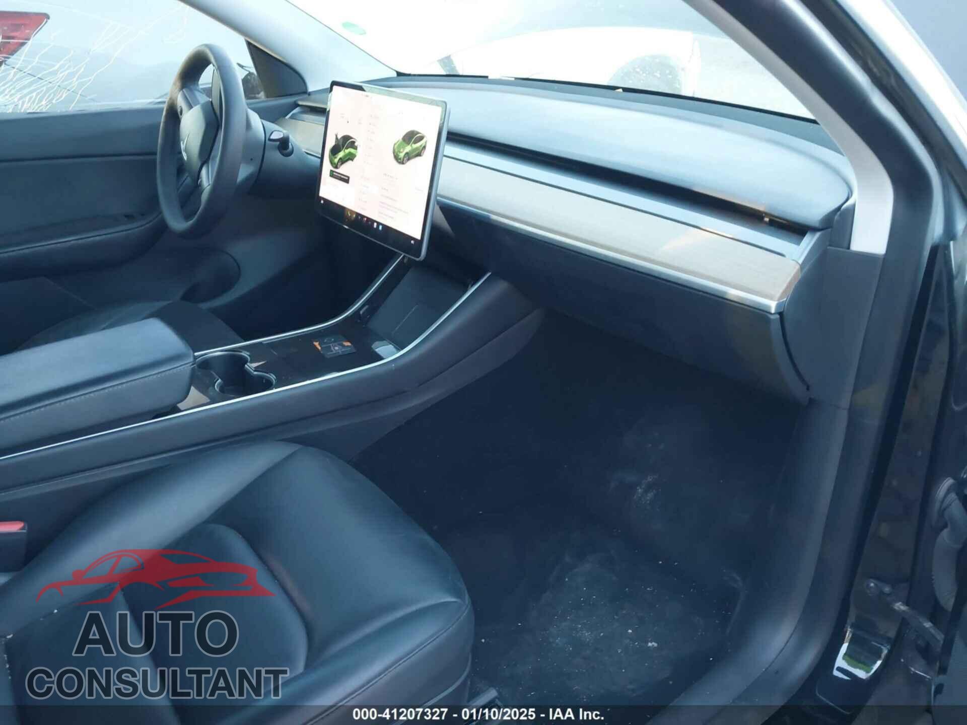 TESLA MODEL Y 2021 - 5YJYGDEEXMF082479