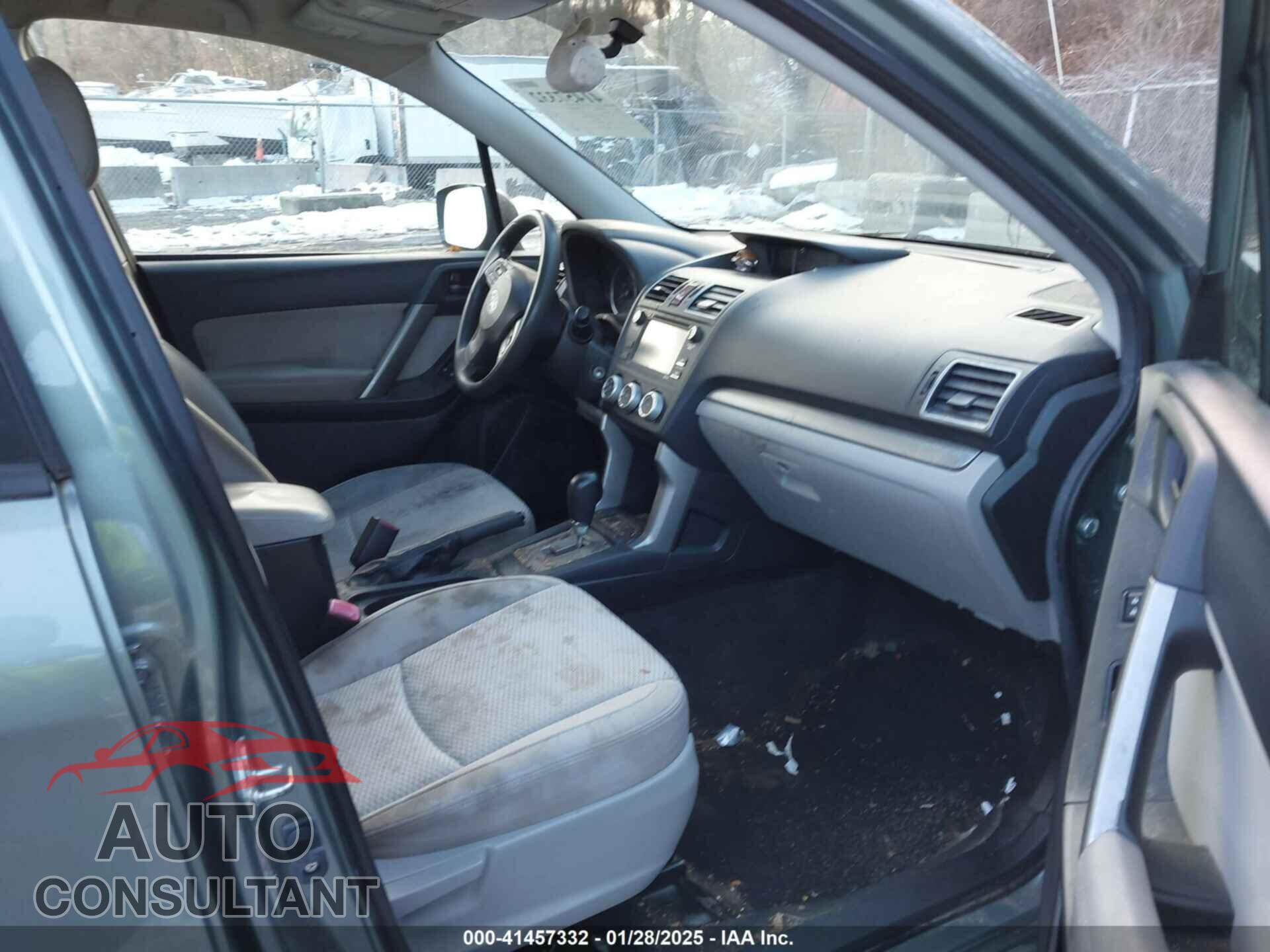 SUBARU FORESTER 2016 - JF2SJAAC4GH556832