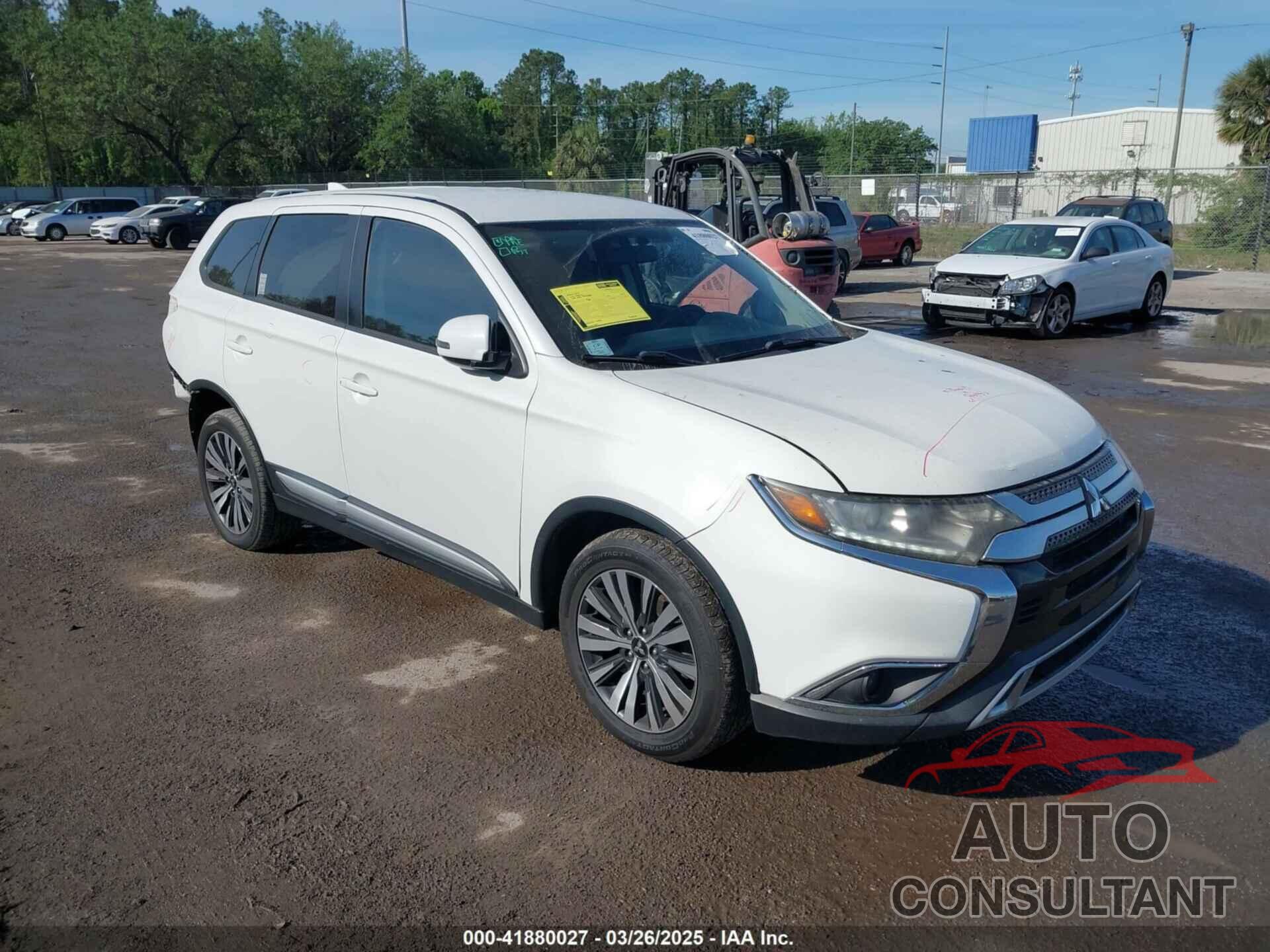 MITSUBISHI OUTLANDER 2019 - JA4AD3A38KZ018323