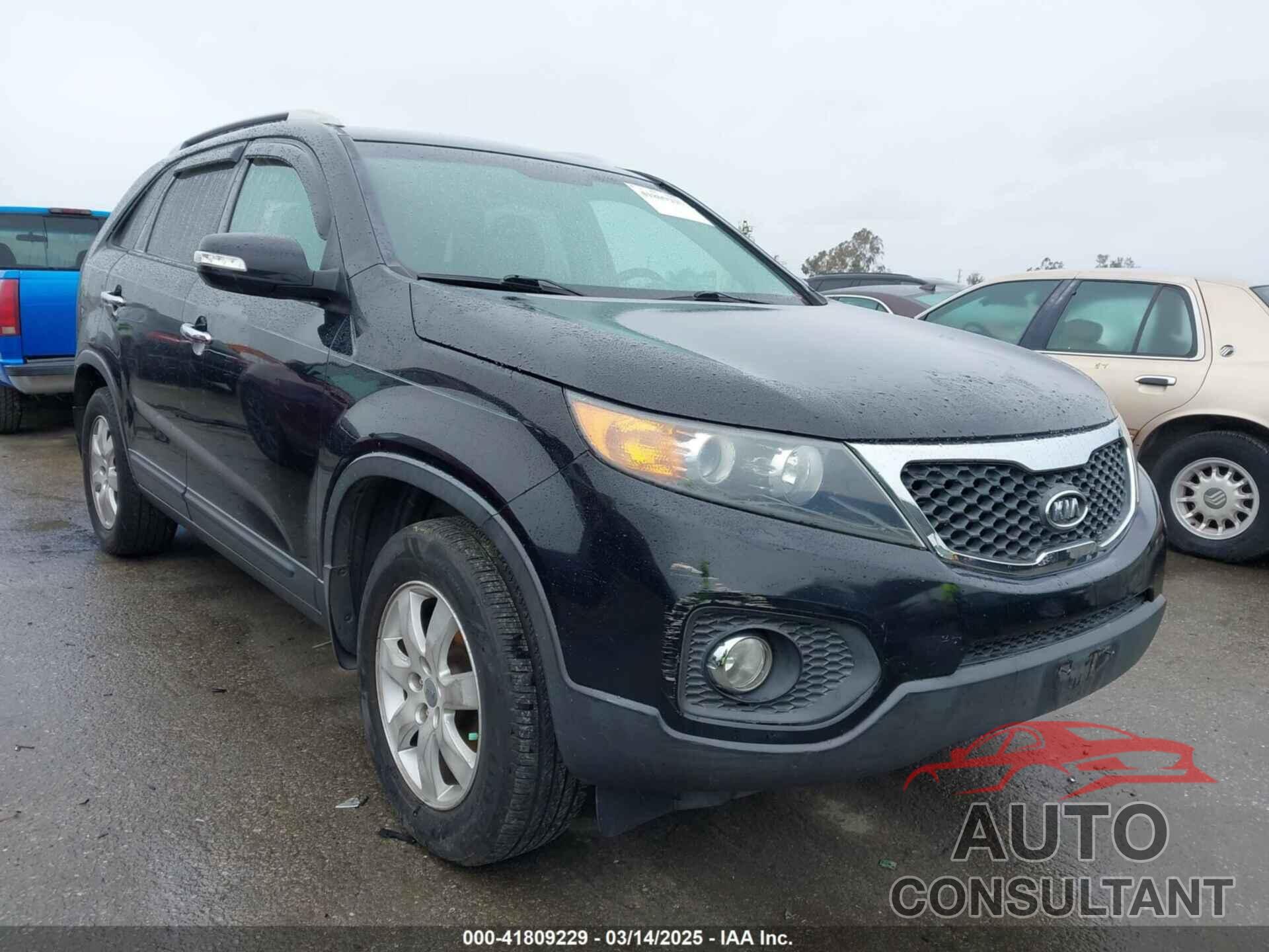 KIA SORENTO 2013 - 5XYKT3A68DG388695