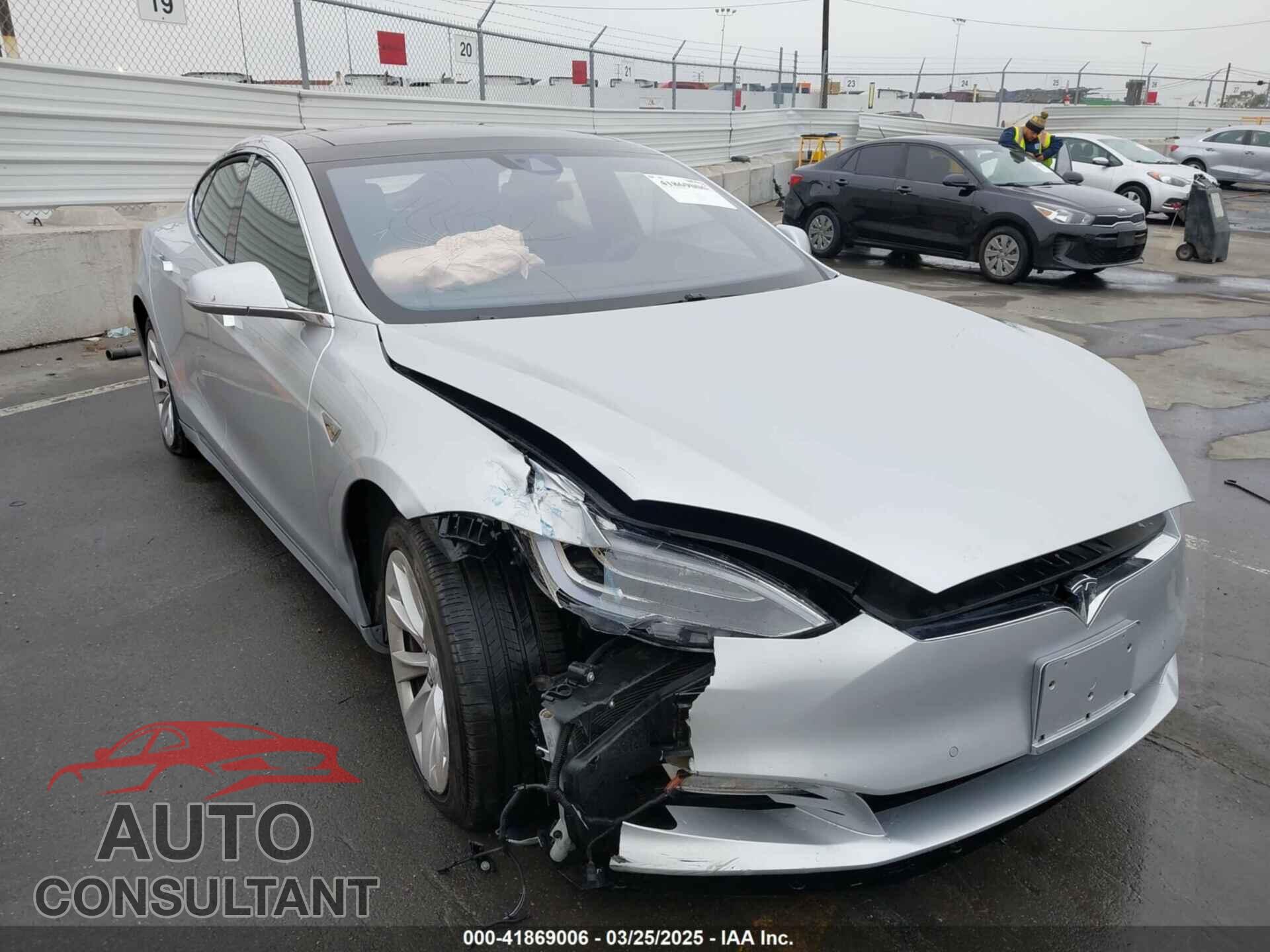 TESLA MODEL S 2016 - 5YJSA1E17GF156514