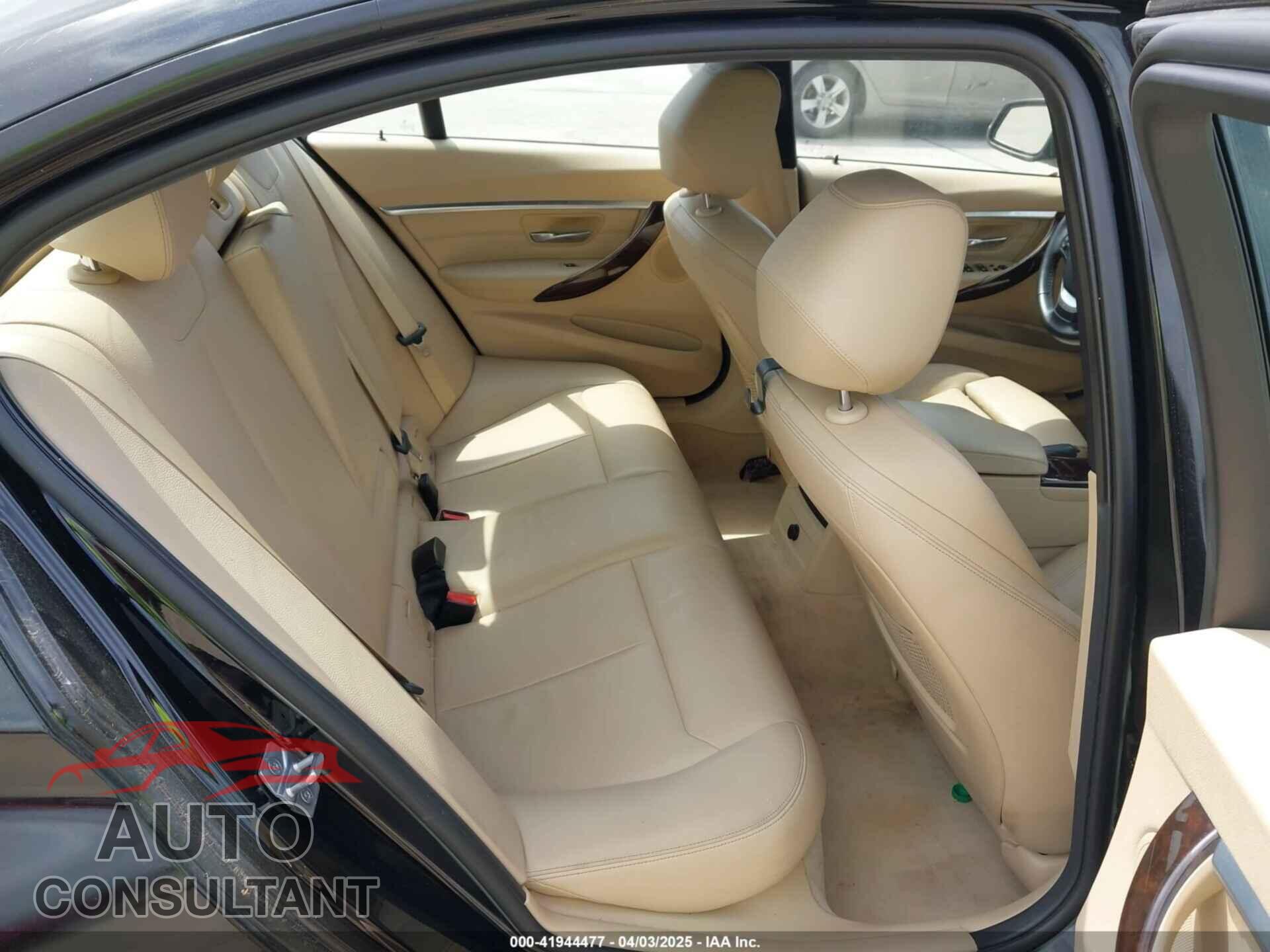BMW 328I 2016 - WBA8E9C56GK645926