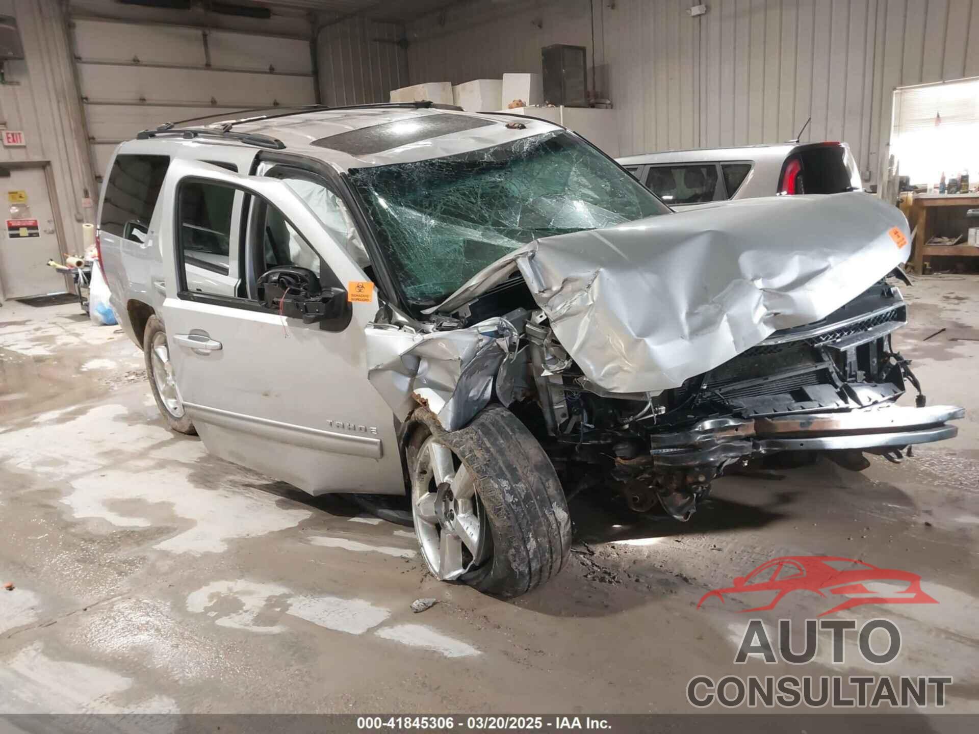 CHEVROLET TAHOE 2010 - 1GNUKBE0XAR145664