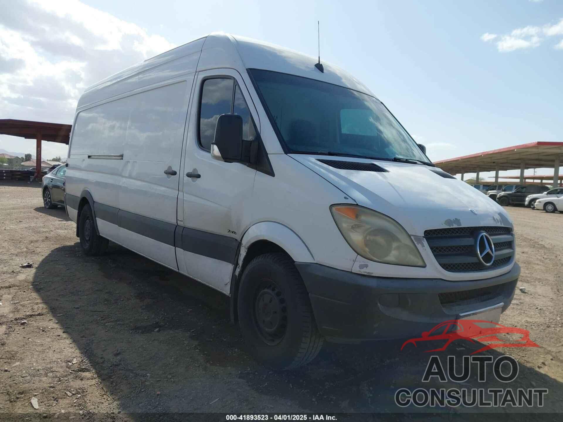 MERCEDES-BENZ SPRINTER VAN 2500 2010 - WD3PE8CC6A5431851
