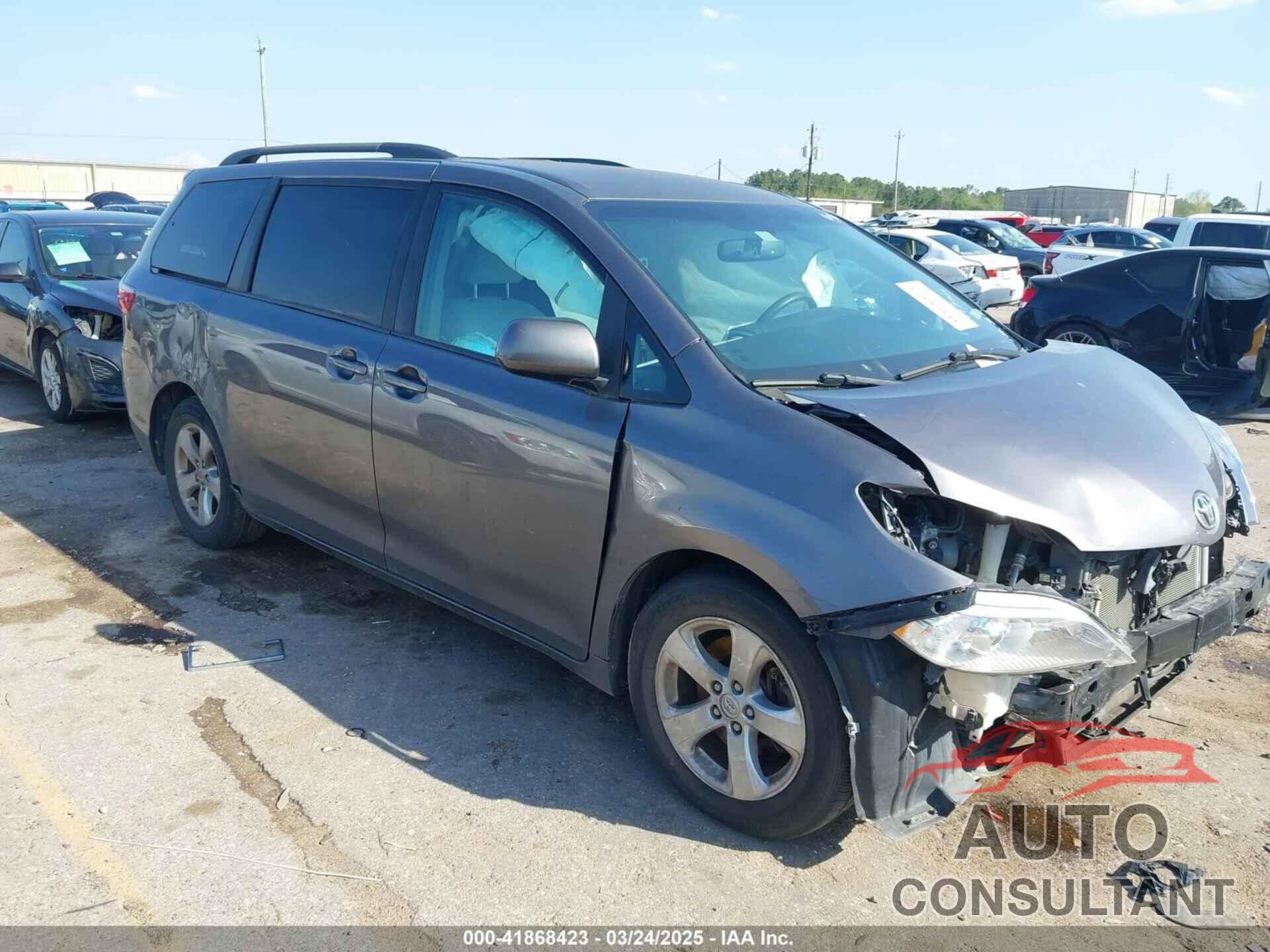 TOYOTA SIENNA 2016 - 5TDKK3DC1GS714039