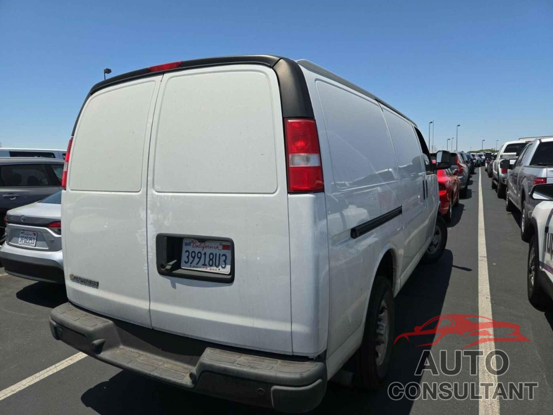 CHEVROLET EXPRESS G2500 2022 - 1GCWGAFP2N1261356