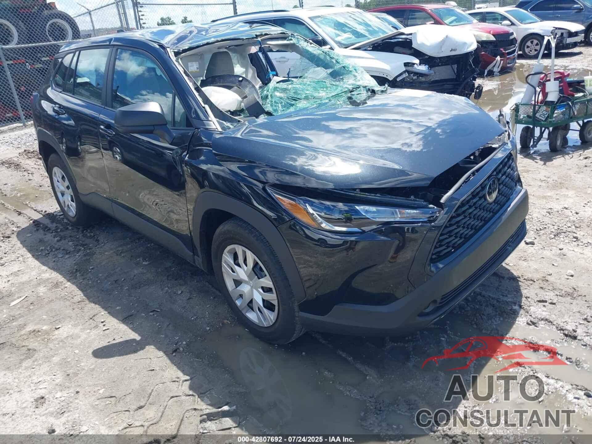 TOYOTA COROLLA CROSS 2025 - 7MUAAAAG8SV146039