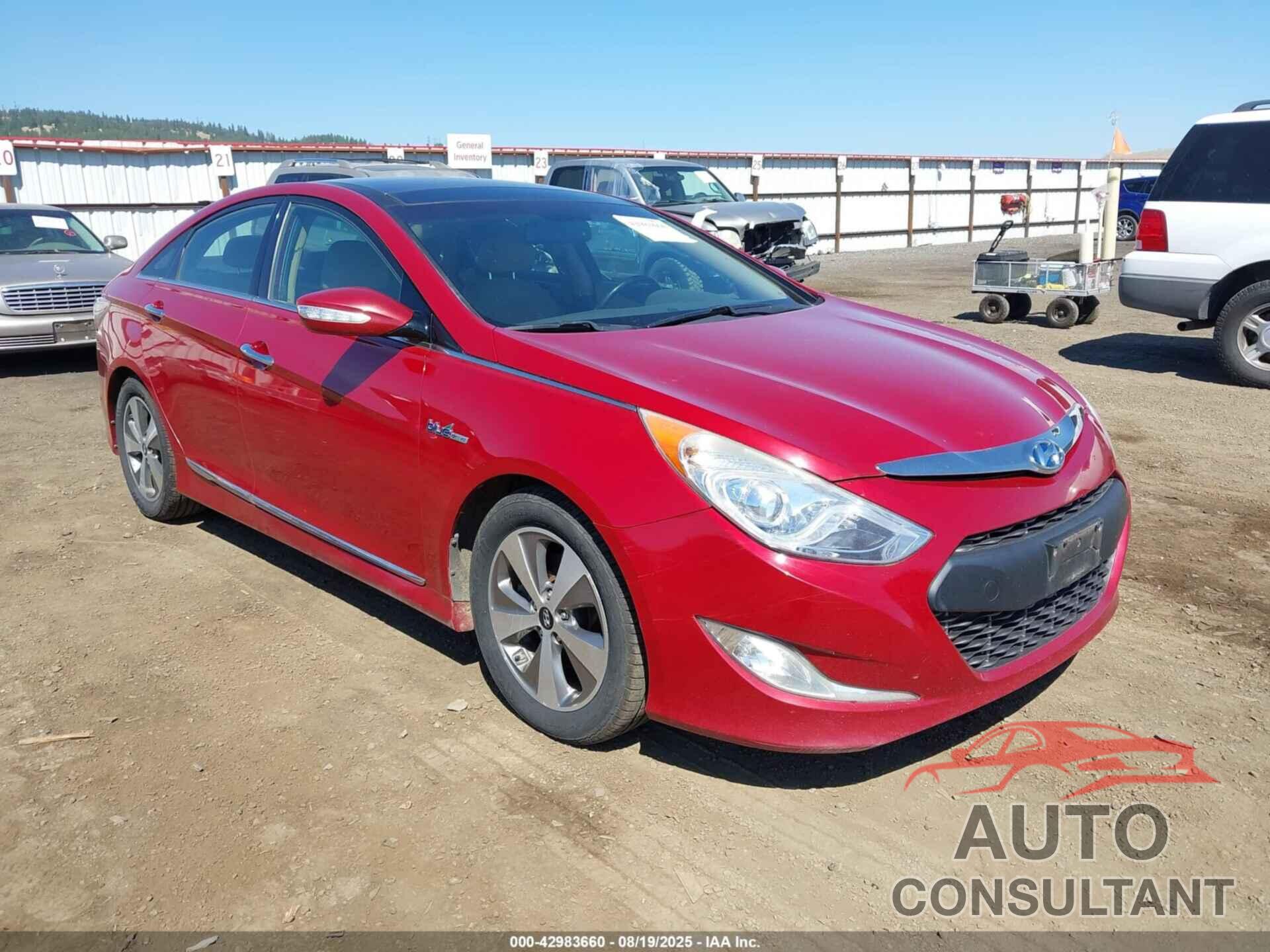HYUNDAI SONATA HYBRID 2012 - KMHEC4A4XCA038691