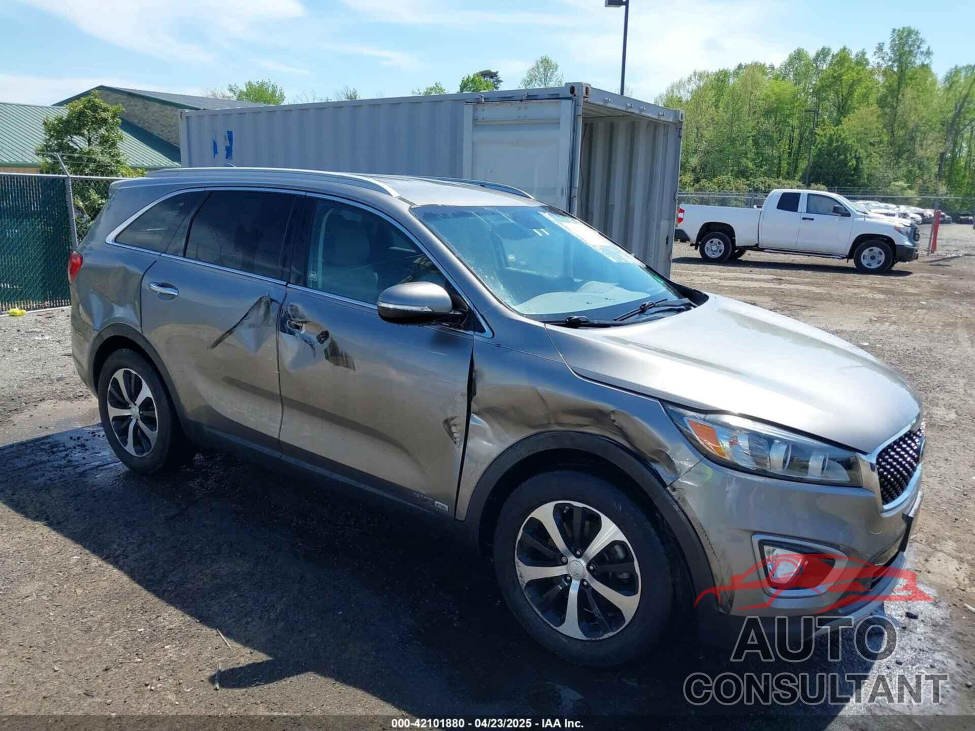 KIA SORENTO 2016 - 5XYPHDA55GG020256