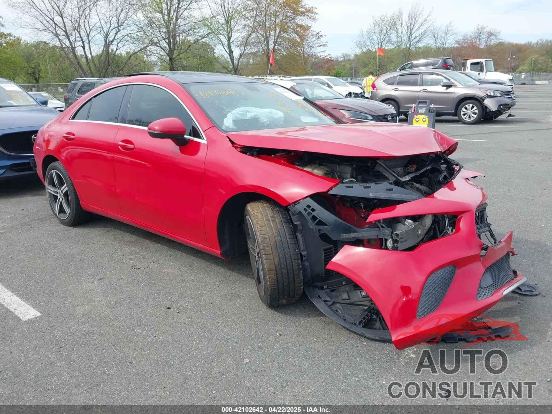 MERCEDES-BENZ CLA 250 2020 - WDD5J4GB8LN026604