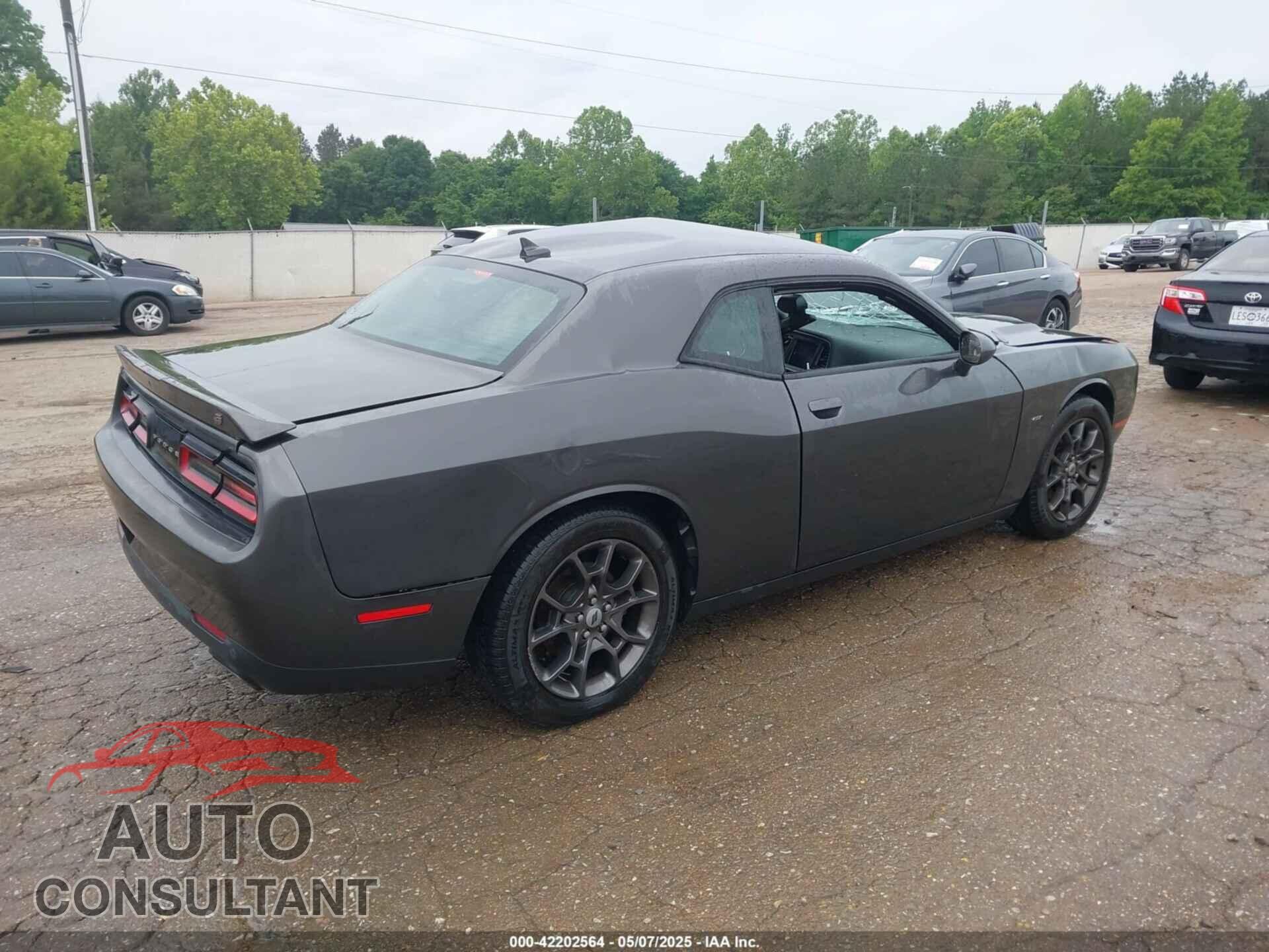 DODGE CHALLENGER 2018 - 2C3CDZGG3JH257471