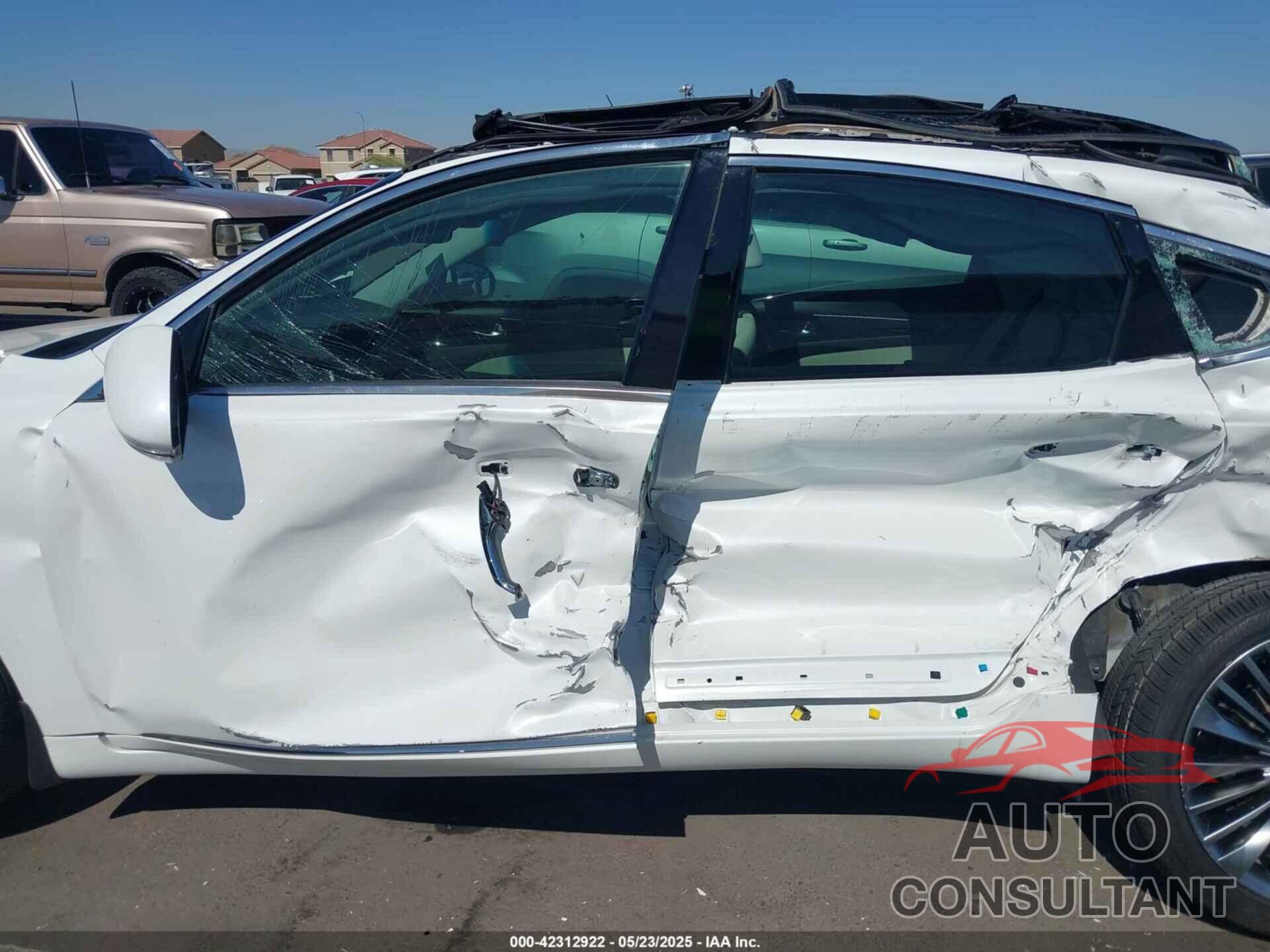 KIA CADENZA 2019 - KNALC4J17K5172032