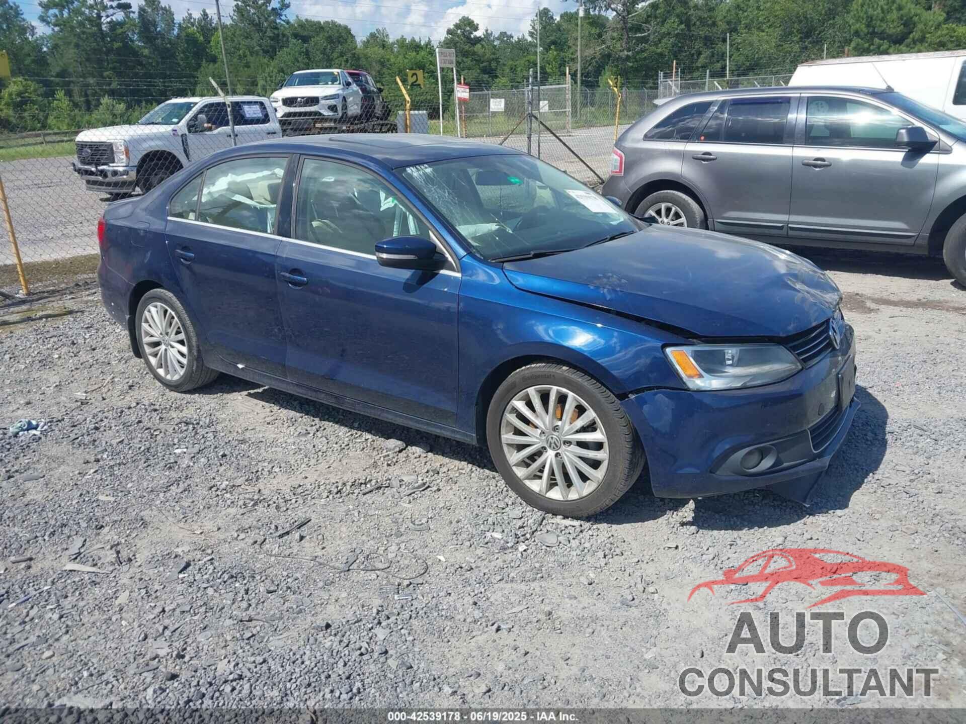 VOLKSWAGEN JETTA 2014 - 3VWLL7AJ3EM381929