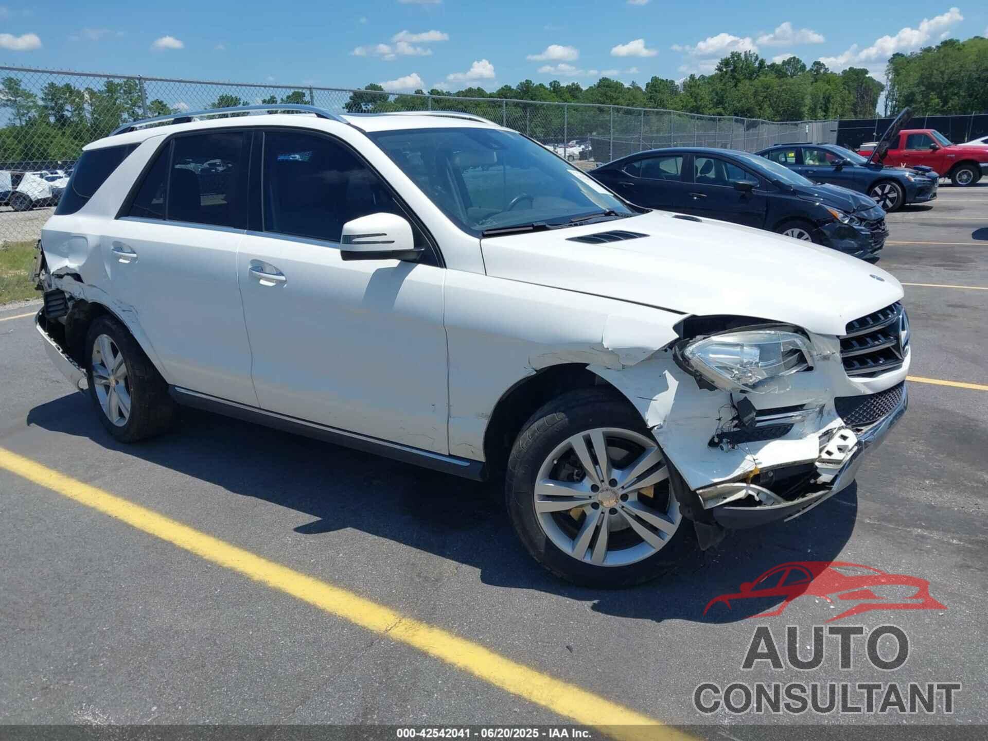 MERCEDES-BENZ ML 350 2015 - 4JGDA5JB9FA584344