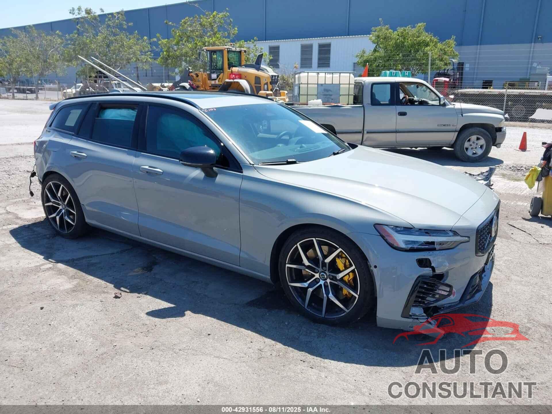VOLVO V60 PLUG-IN HYBRID 2025 - YV1H60EP8S1642478
